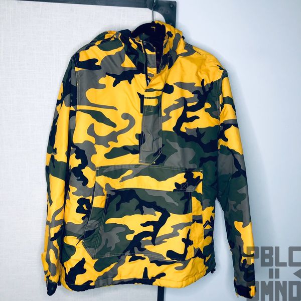 Supreme Yellow Camo Hooded Logo Half Zip Pullover / Large Used 9