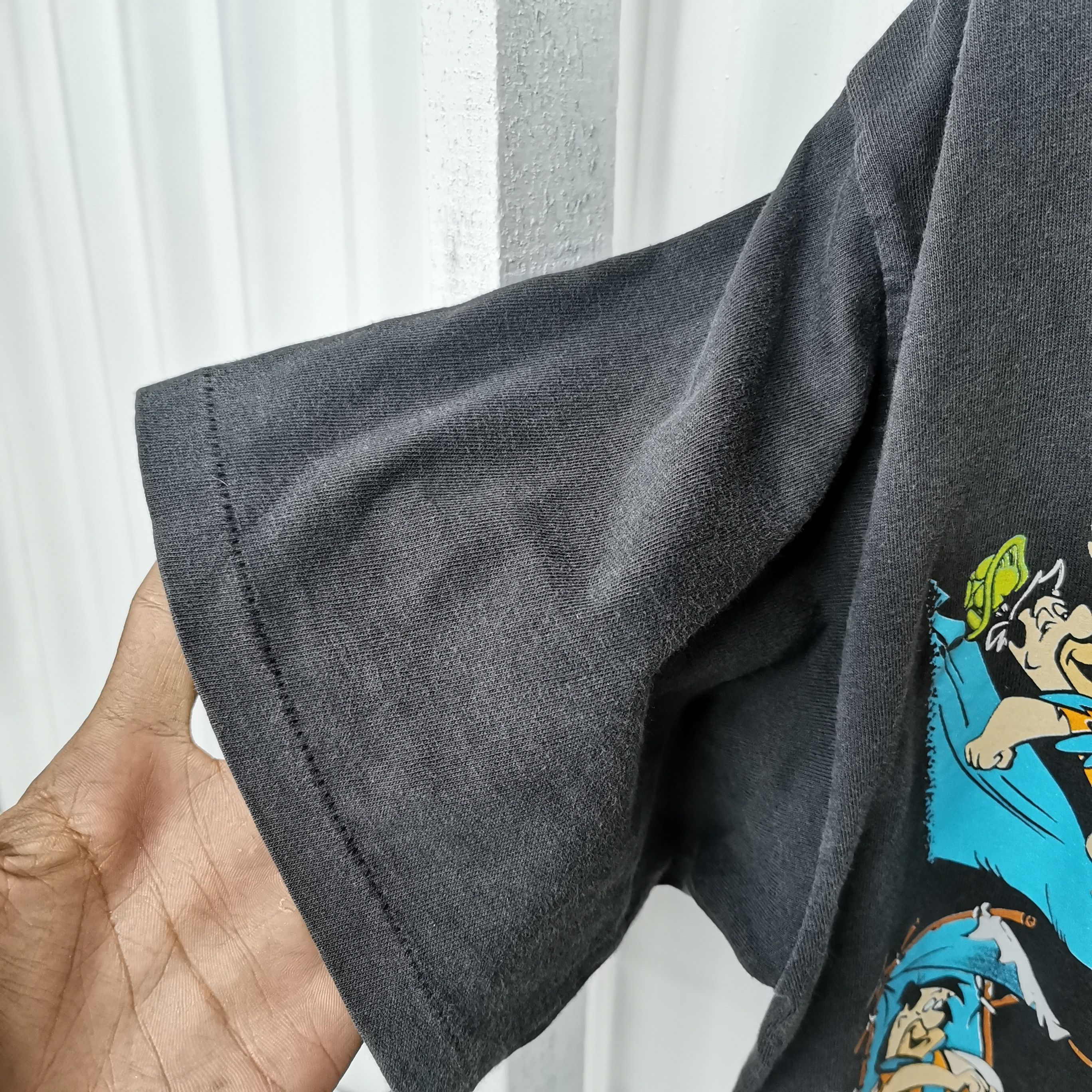 Cartoon Network Vintage the flintstones single stich 1993 sun faded tee Size US L / EU 52-54 / 3 - 4 Thumbnail