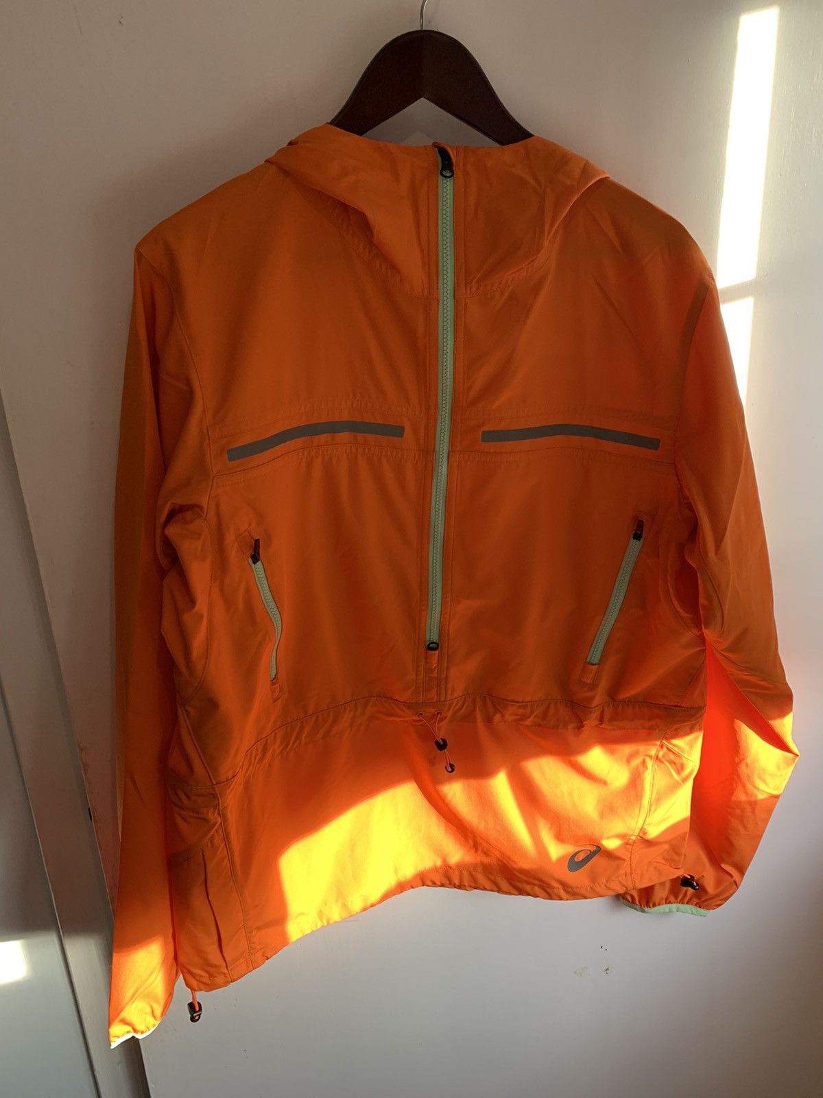 Asics kiko kostadinov store jacket