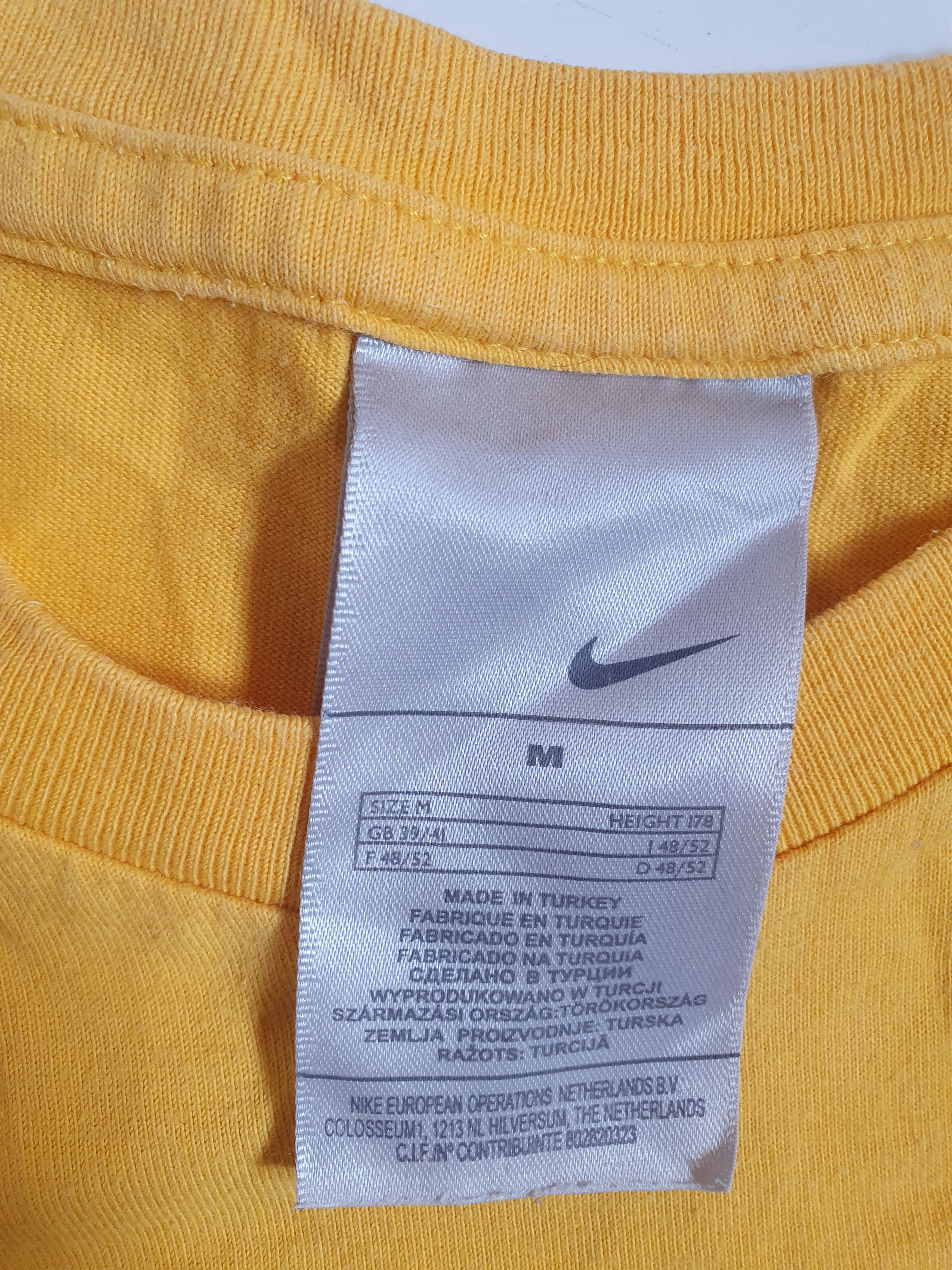 Nike Nike team sport tag print SWAG t-shirt,sz M Size US M / EU 48-50 / 2 - 6 Thumbnail