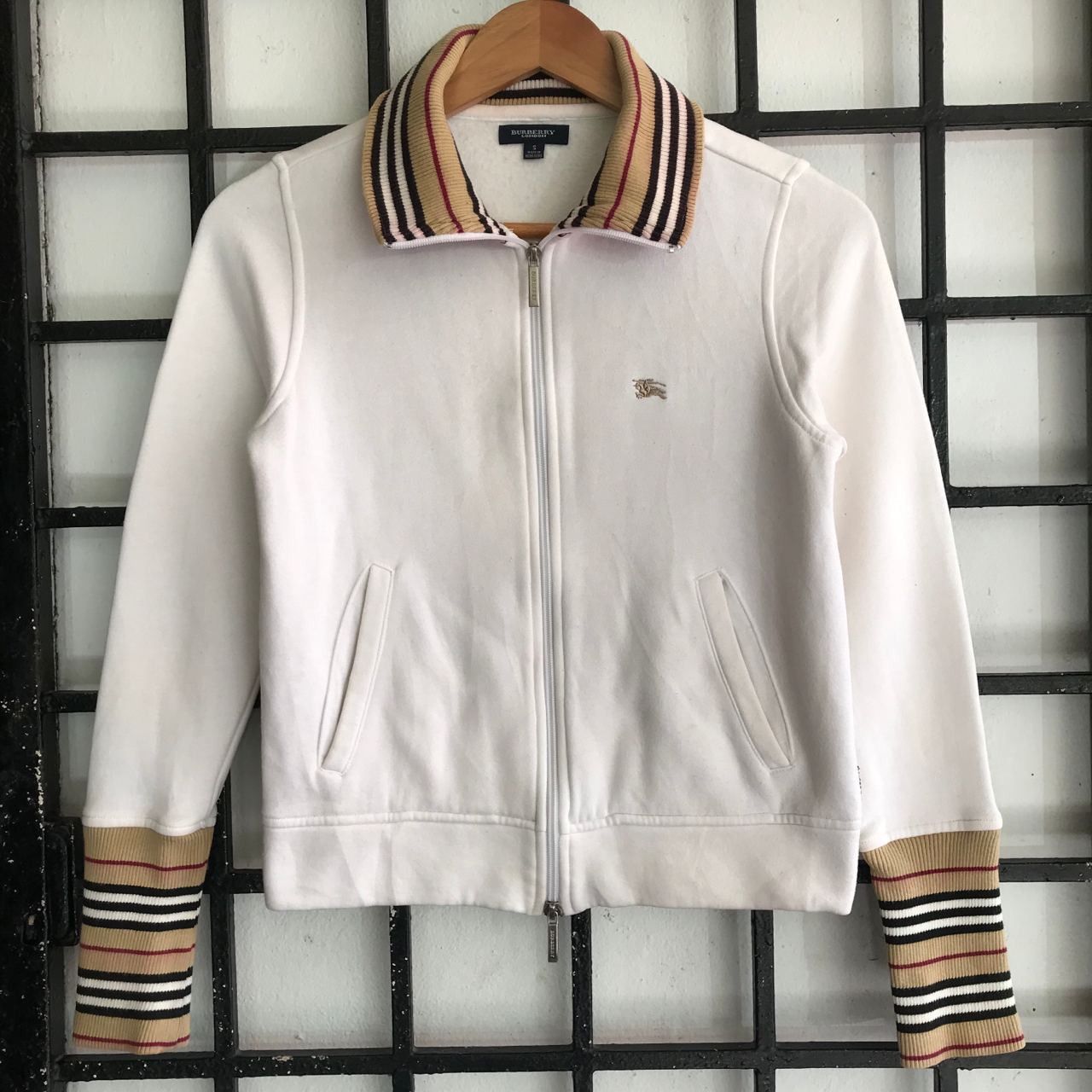 Burberry 💣 OFFER Vtg BURBERRY LONDON Nova Check Zipper Jacket Size XS / US 0-2 / IT 36-38 - 1 Thumbnail