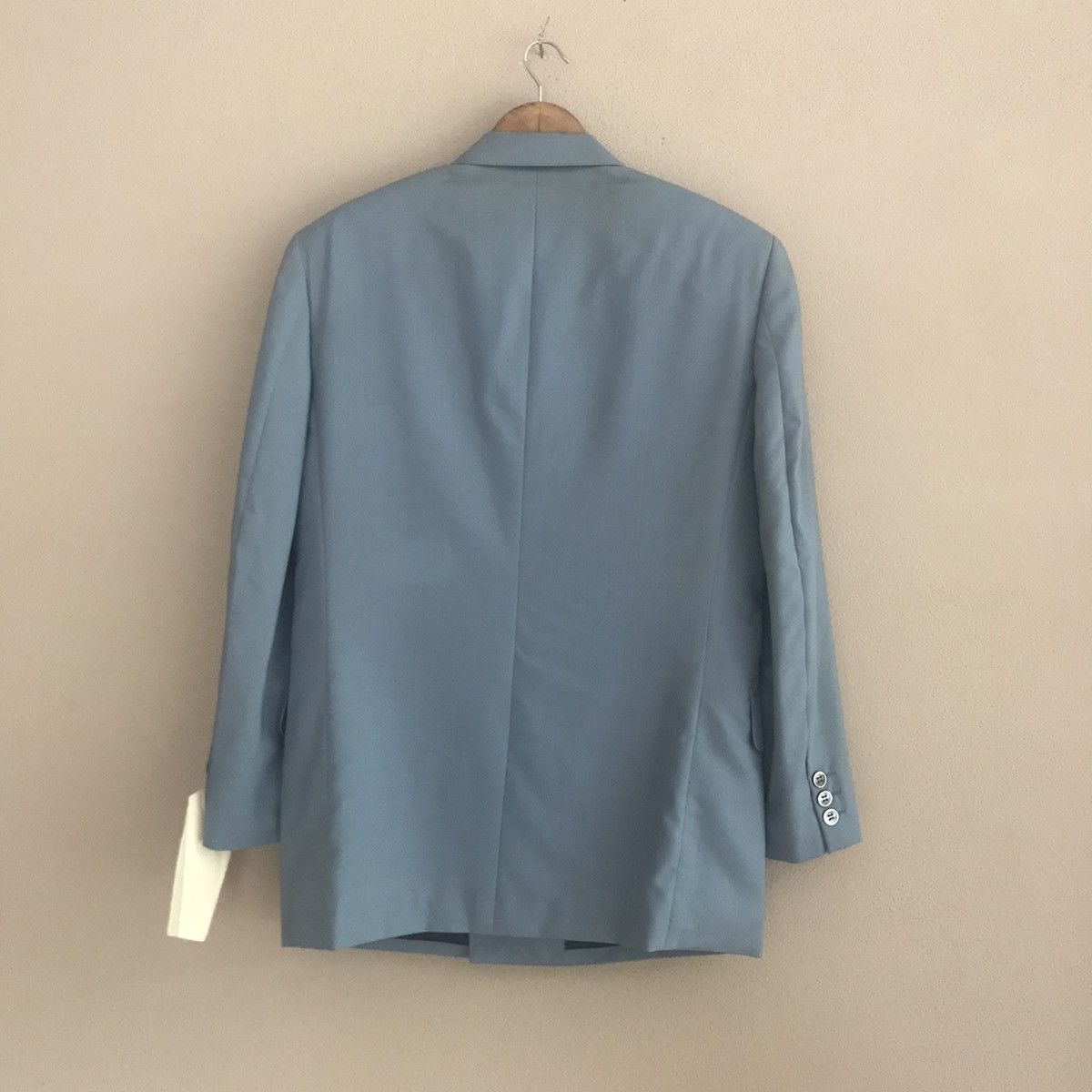 Pierre Balmain New with tag!!Piere Balmain double breast blazer Size US M / EU 48-50 / 2 - 2 Thumbnail