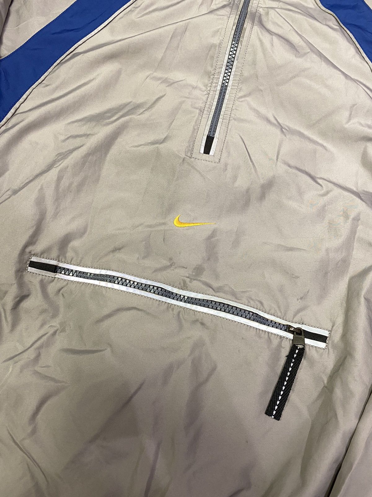 Nike × Vintage Vintage Nike Center Logo Reflective Anorak Nylon Size US L / EU 52-54 / 3 - 2 Thumbnail