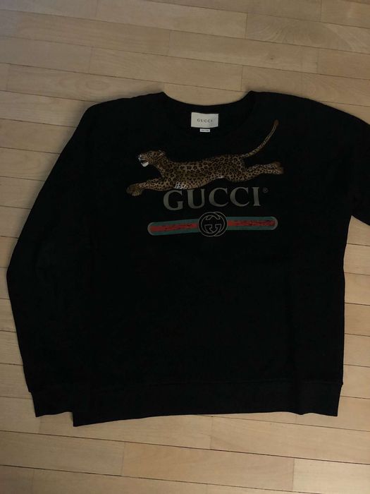 Gucci logo discount sweatshirt with leopard