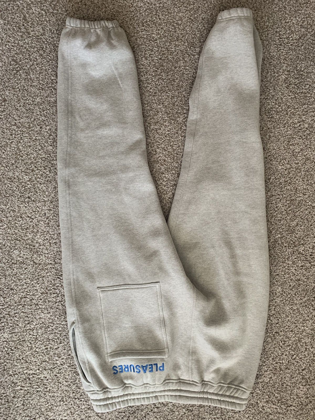 Pleasures PLEASURES RARE “USE HEARING PROTECTION” SWEATPANTS Size US 36 / EU 52 - 4 Thumbnail