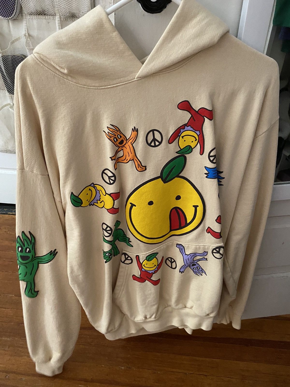 Lyrical lemonade hoodie grailed hotsell