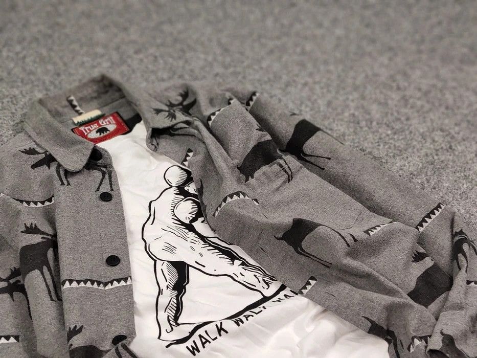 Flannel Vintage Flannel Shirt Deer pattern Made in Usa Travis Scott Size US S / EU 44-46 / 1 - 7 Thumbnail