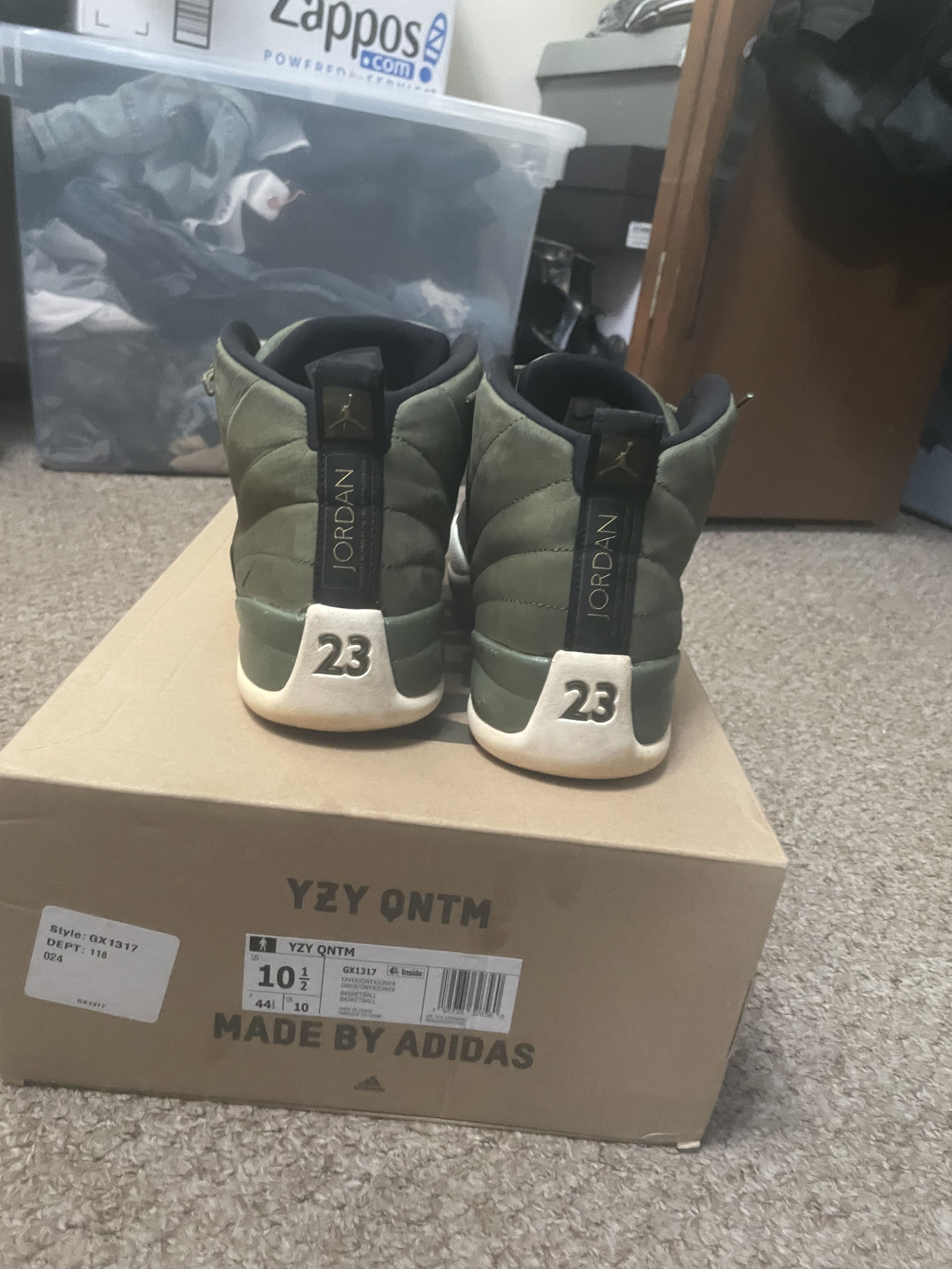 Jordan Brand Jordan 12 Class Of 2003 Size US 11.5 / EU 44-45 - 3 Thumbnail