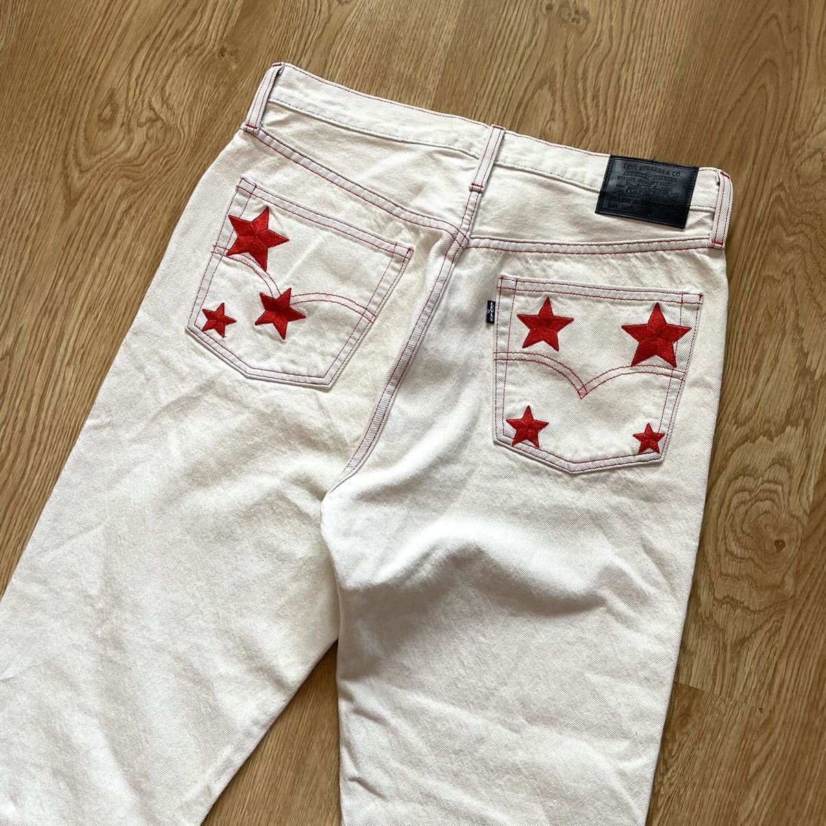 Levi's Rare Levis 501 Embroidered Stars Milk Cream White Jeans Pant Size US 30 / EU 46 - 5 Thumbnail