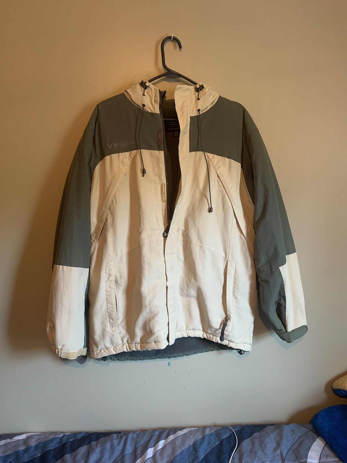 Vintage American eagle early 2000’s leather jacket 🤍 main image 0