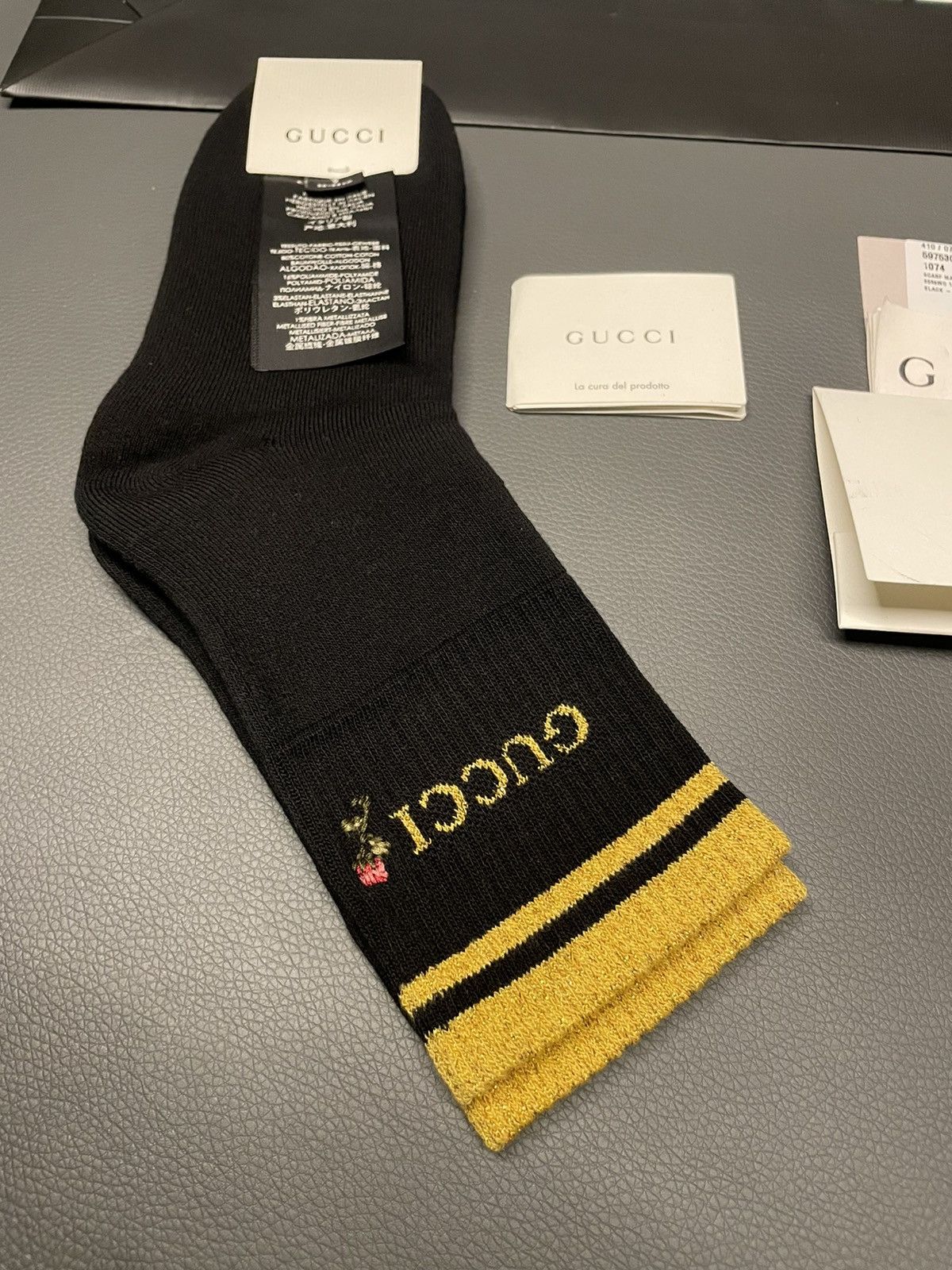 Gucci Brand NEW Super Runway Limited Edition Embroidery Logo Socks Size ONE SIZE - 4 Thumbnail