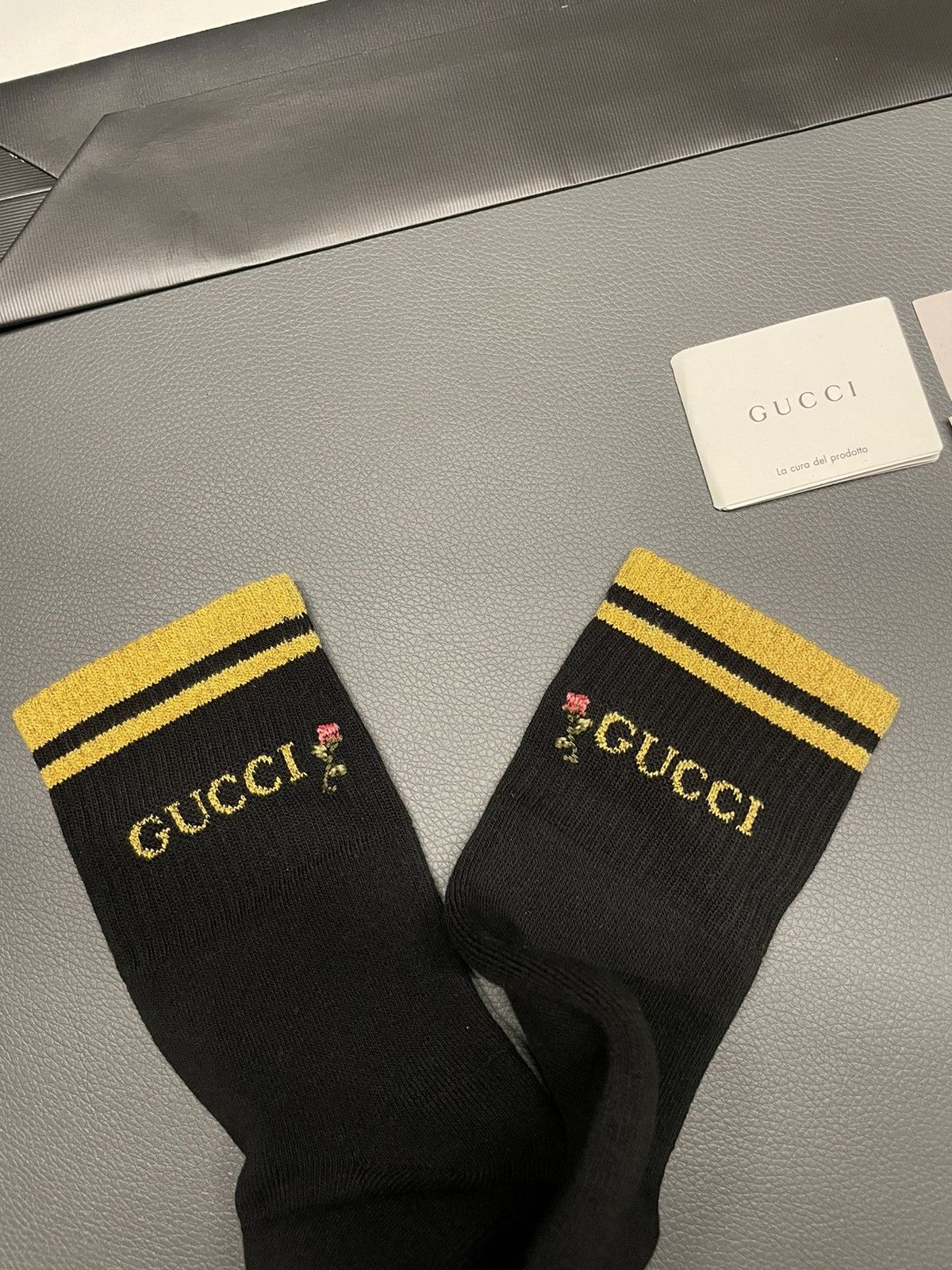 Gucci Brand NEW Super Runway Limited Edition Embroidery Logo Socks Size ONE SIZE - 1 Thumbnail