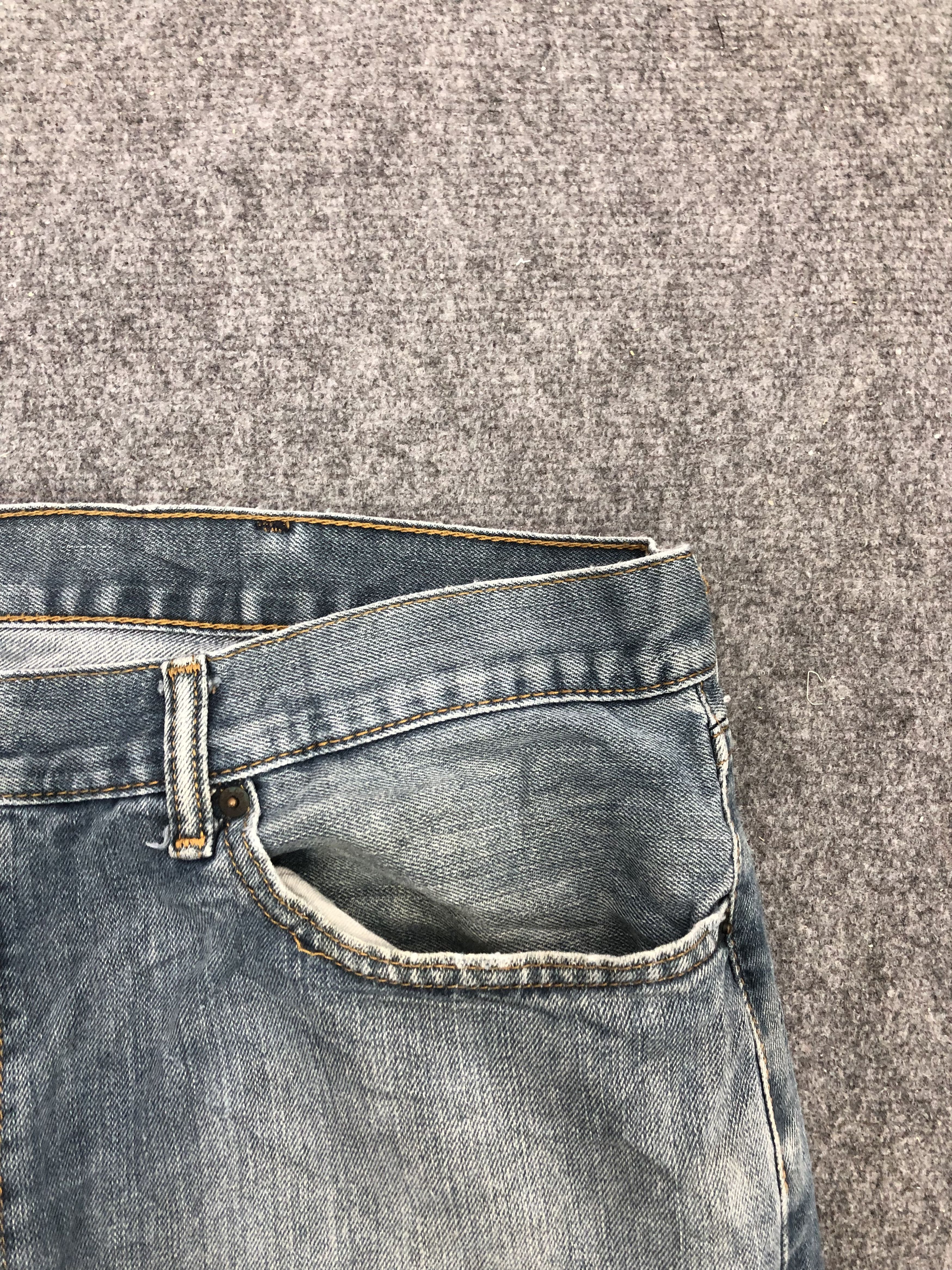 Levi's Vintage Levis 559 Sun Faded Denim DP1309 Size US 42 / EU 58 - 8 Thumbnail