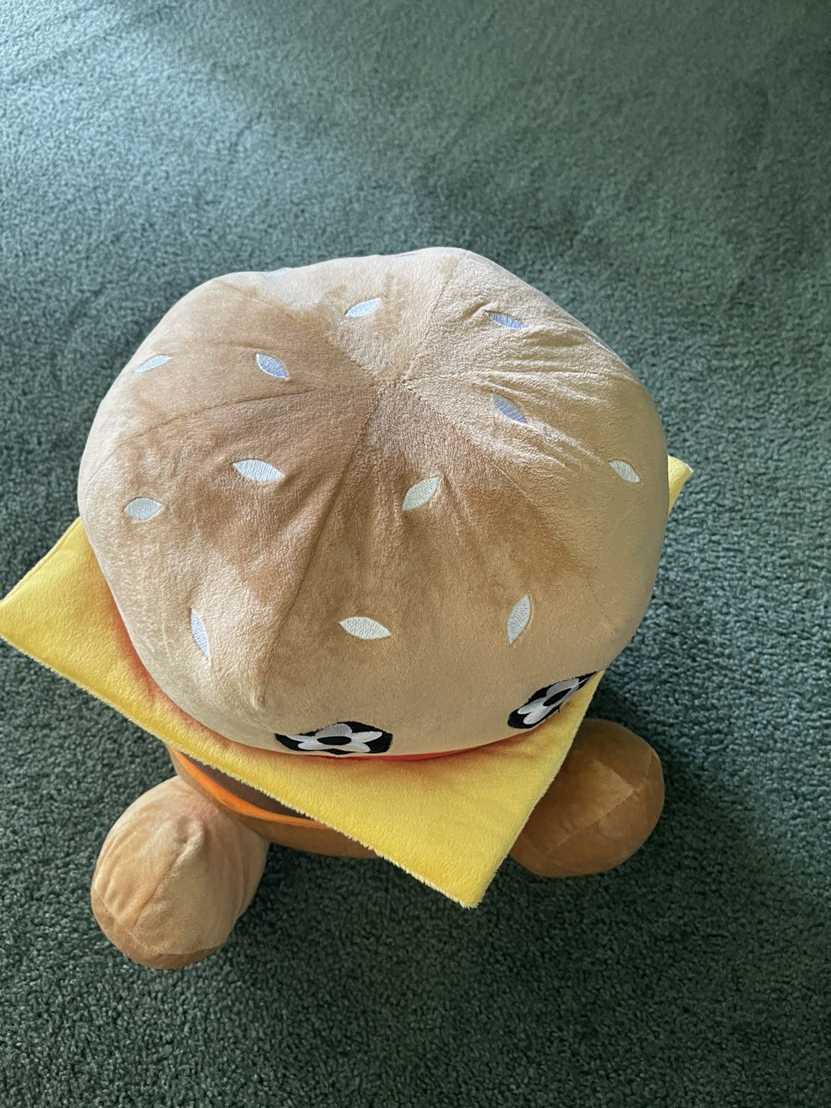 Vandy The Pink VANDY BURGER GIANT BURGER PLUSH | Grailed