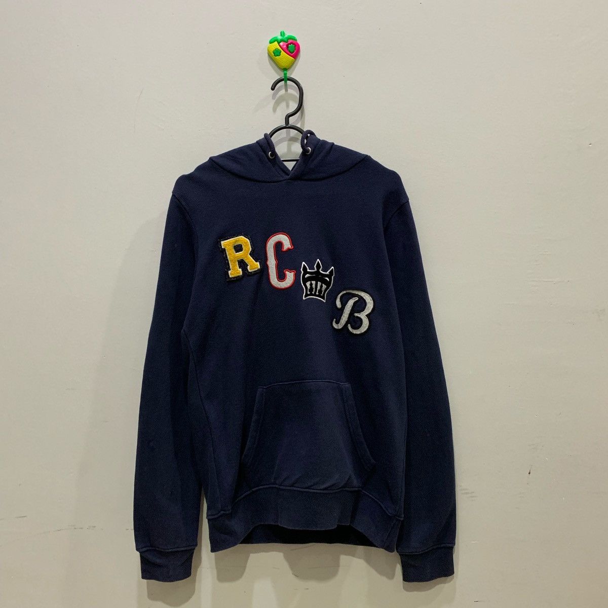 Japanese Brand × Vintage RCWB Hoodie Size M fits S Size US S / EU 44-46 / 1 - 1 Thumbnail
