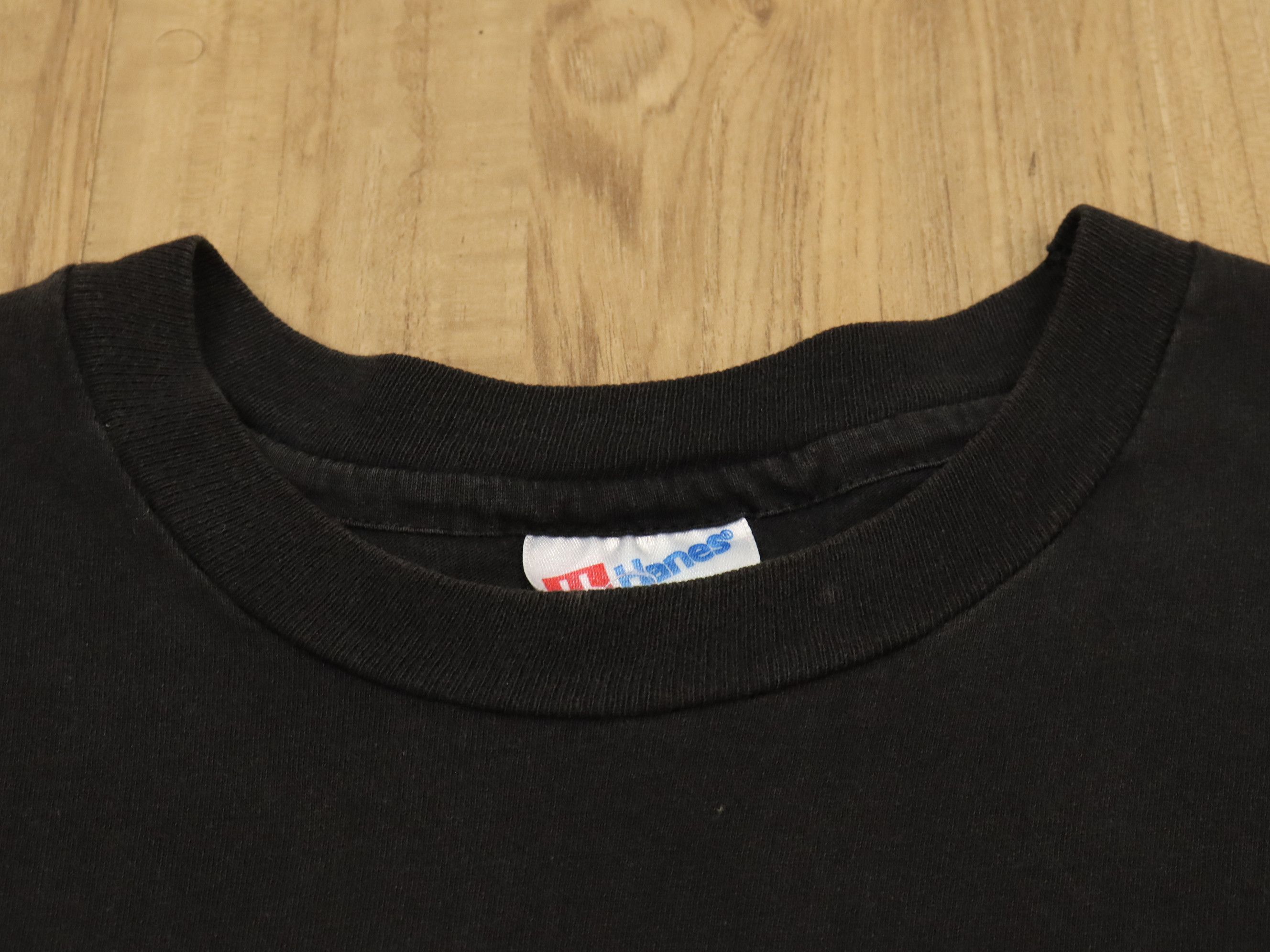 Band Tees × Rap Tees × Vintage Vintage 90's Boyz 2 Men All Around The World Tour R&B Shirt Size US XL / EU 56 / 4 - 20 Thumbnail