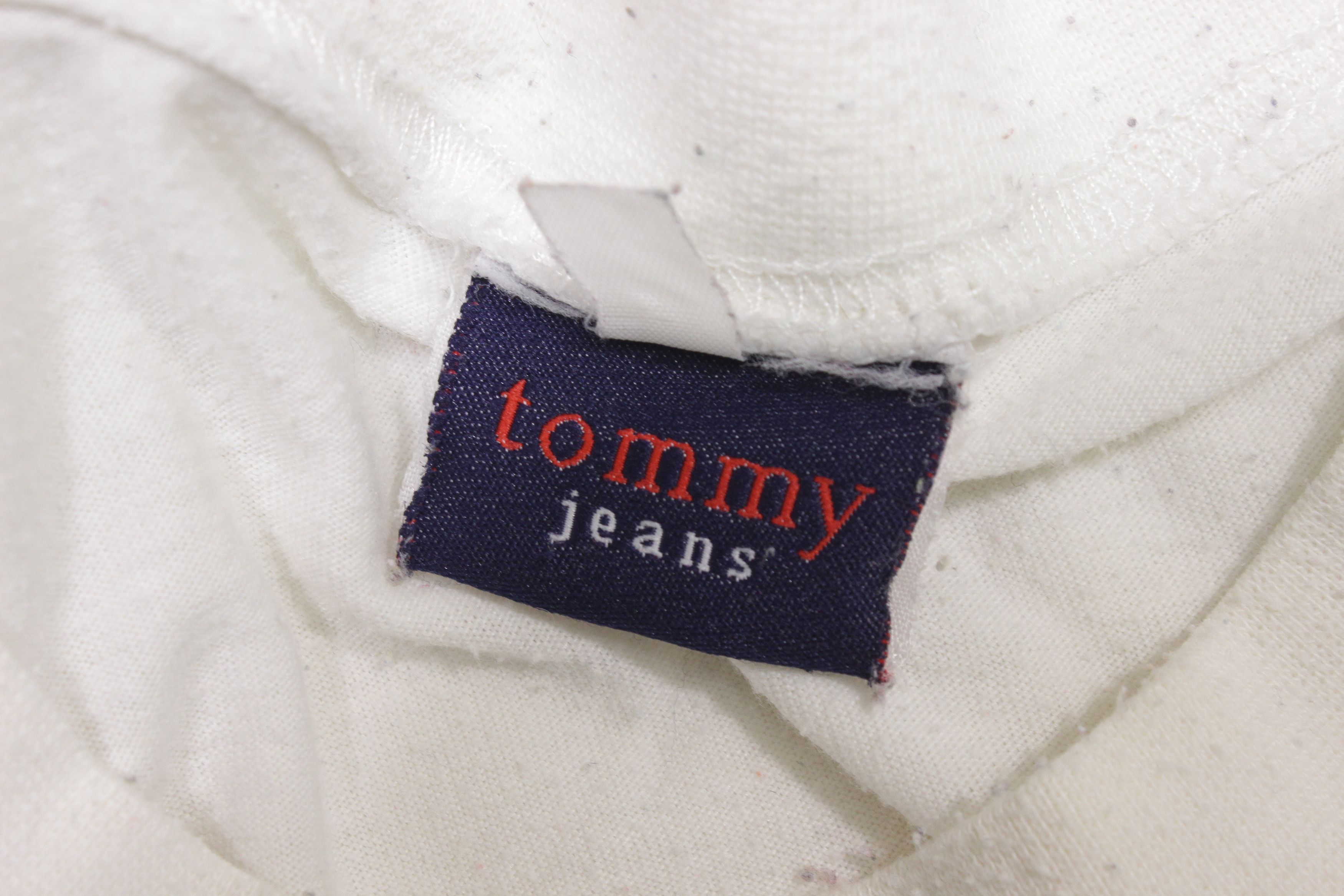 Tommy Hilfiger 90S Big Logo T-Shirt Vintage Size US M / EU 48-50 / 2 - 8 Thumbnail