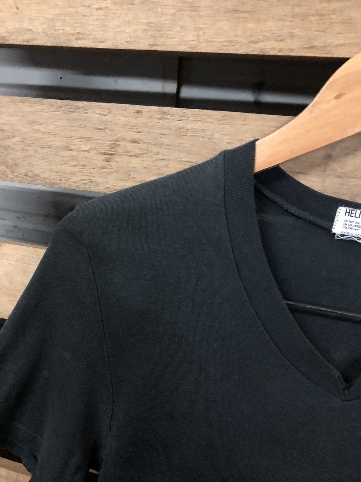 Helmut Lang Vintage Helmut Lang V collar Strech Tshirt Size US S / EU 44-46 / 1 - 4 Thumbnail