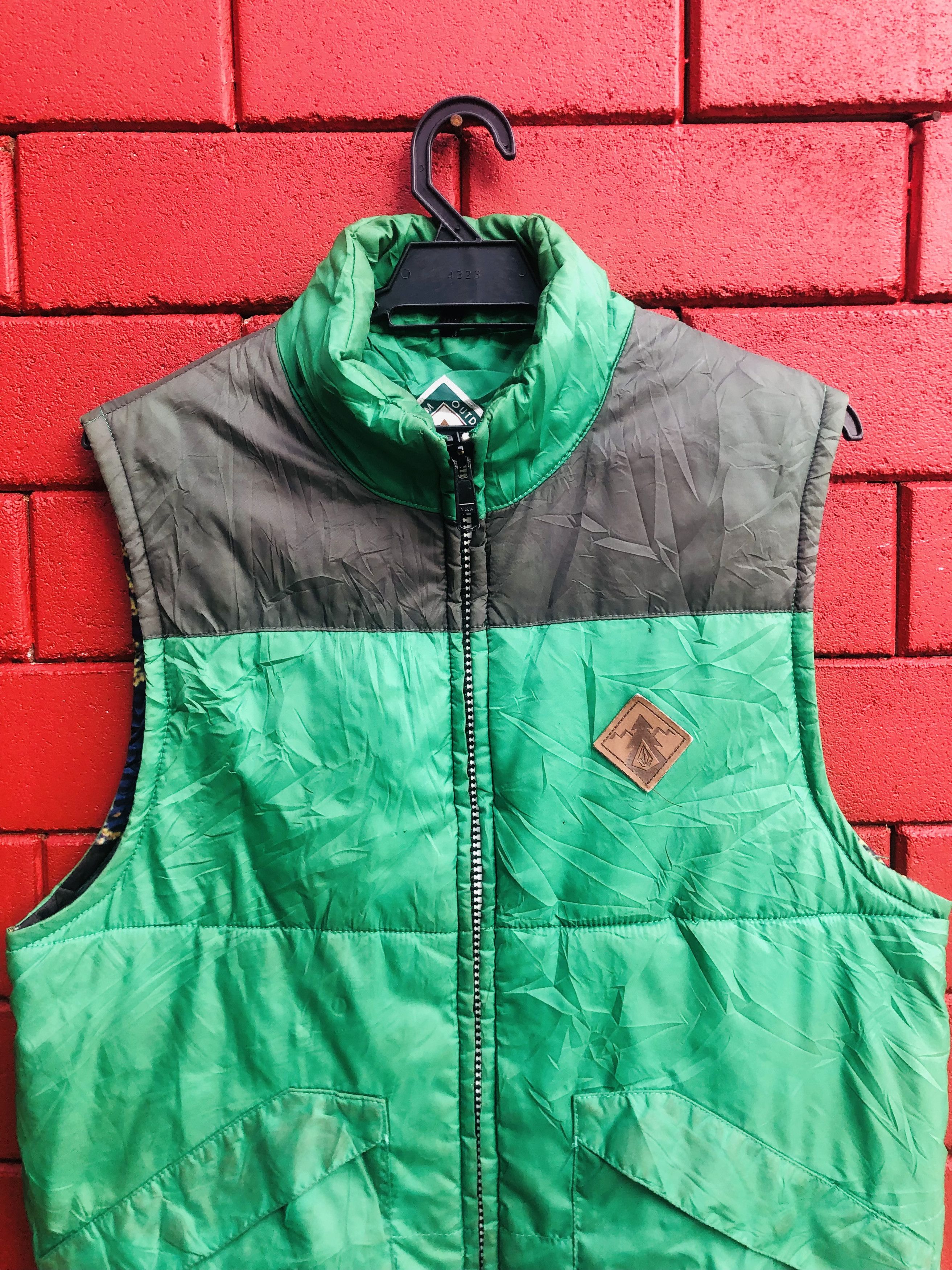 Volcom Vintage Volcom Skateboarding Streetwear Fashion Style Vest Size US L / EU 52-54 / 3 - 2 Thumbnail