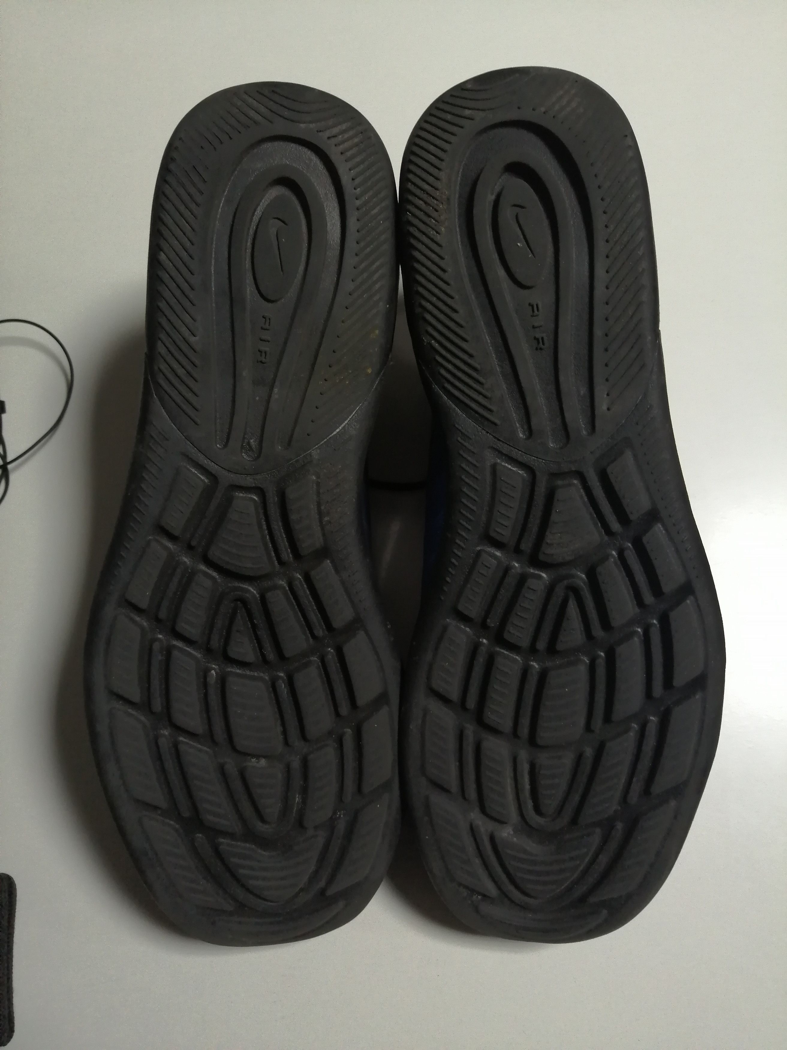 Nike Nike air max Axis Premium Size US 10.5 / EU 43-44 - 9 Thumbnail