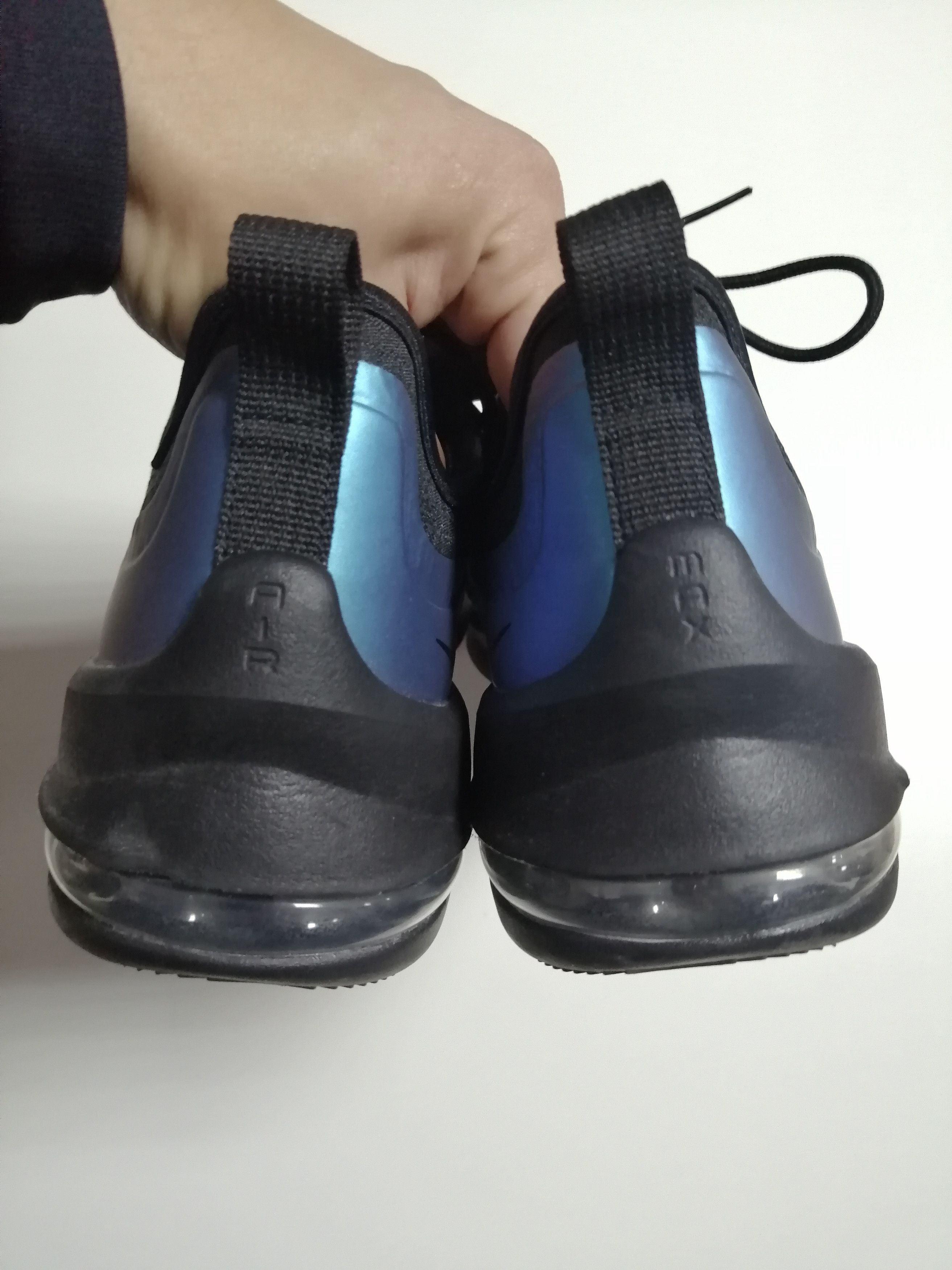 Nike Nike air max Axis Premium Size US 10.5 / EU 43-44 - 8 Thumbnail