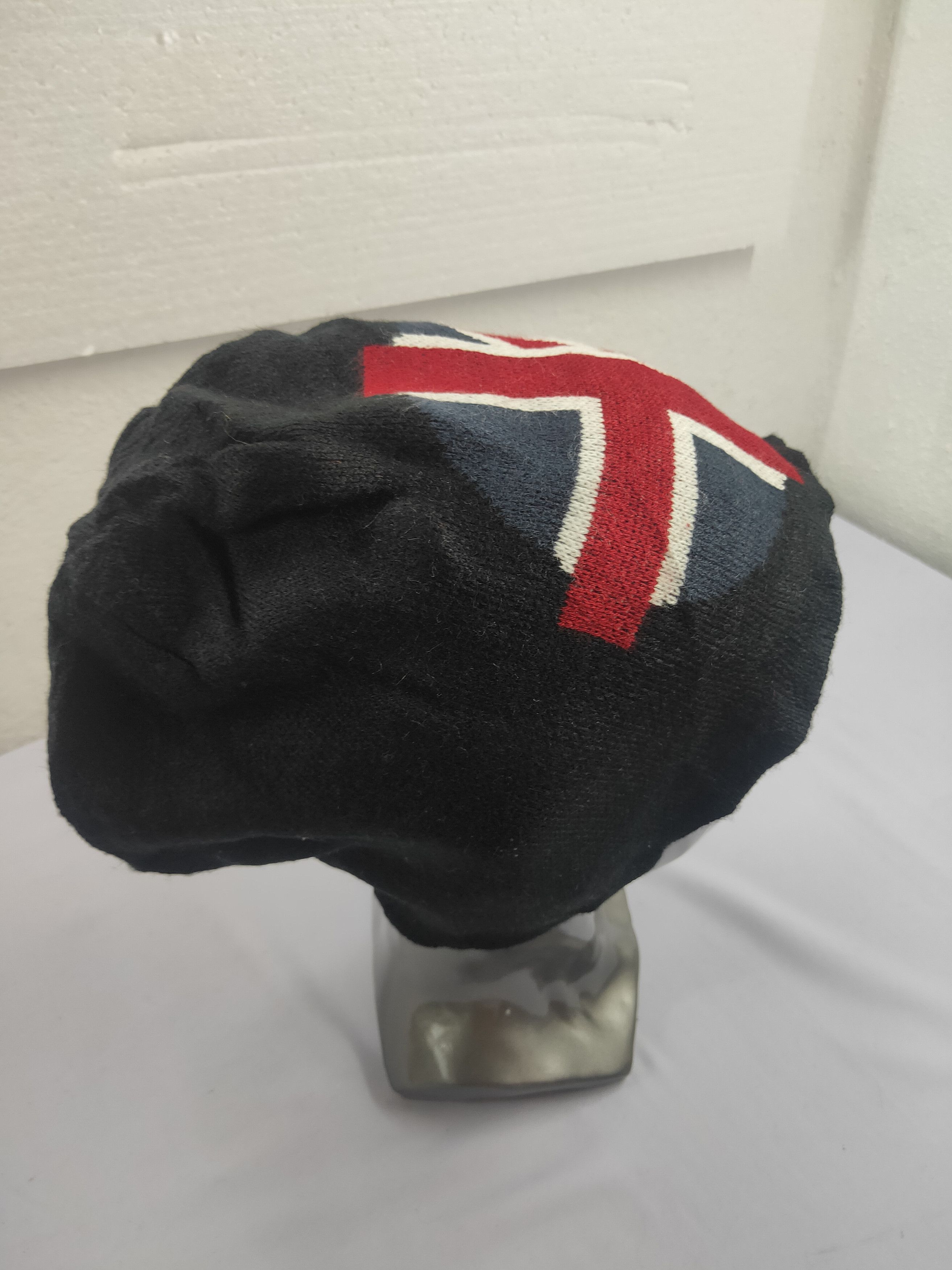 Vintage HK Works London Beanie Size ONE SIZE - 2 Thumbnail