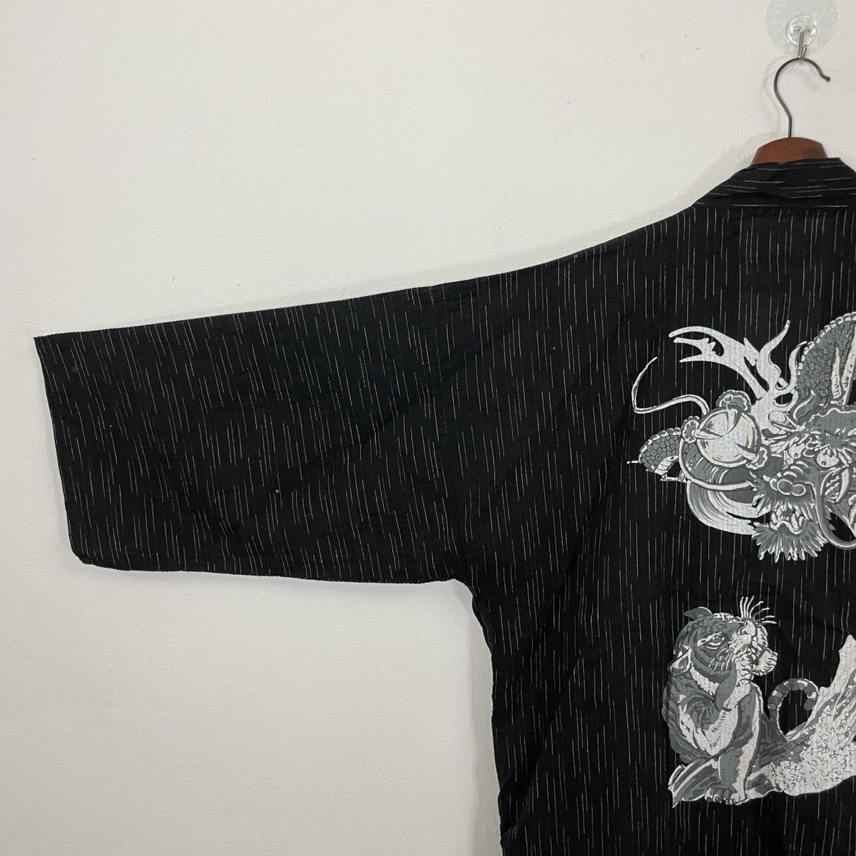 Japanese Brand Vintage Dragon Kimono Sanjuro Hanten Size US XL / EU 56 / 4 - 3 Thumbnail