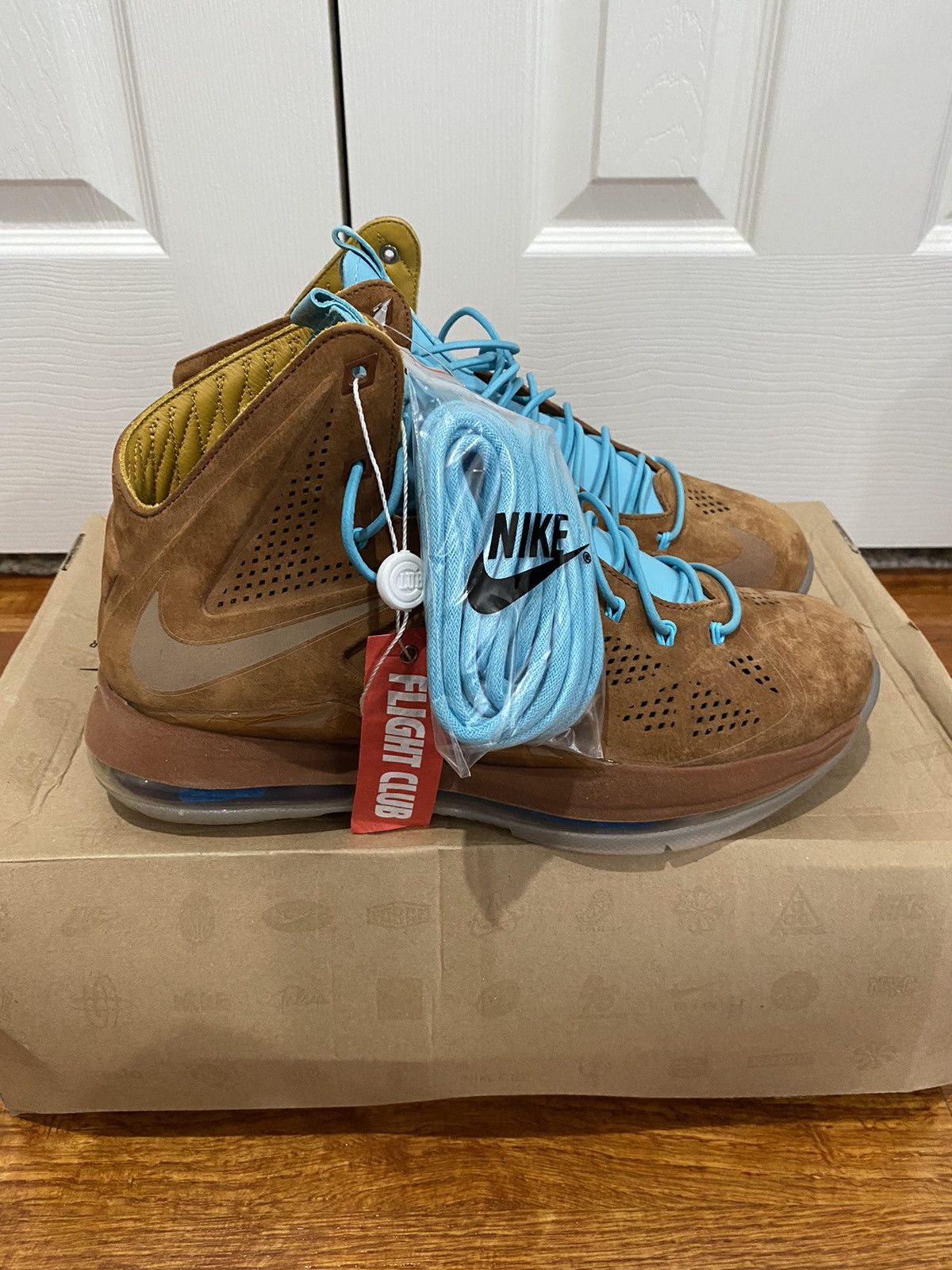 Nike LeBron 10 EXT QS Hazelnut 2013 Size US 9.5 / EU 42-43 - 4 Thumbnail