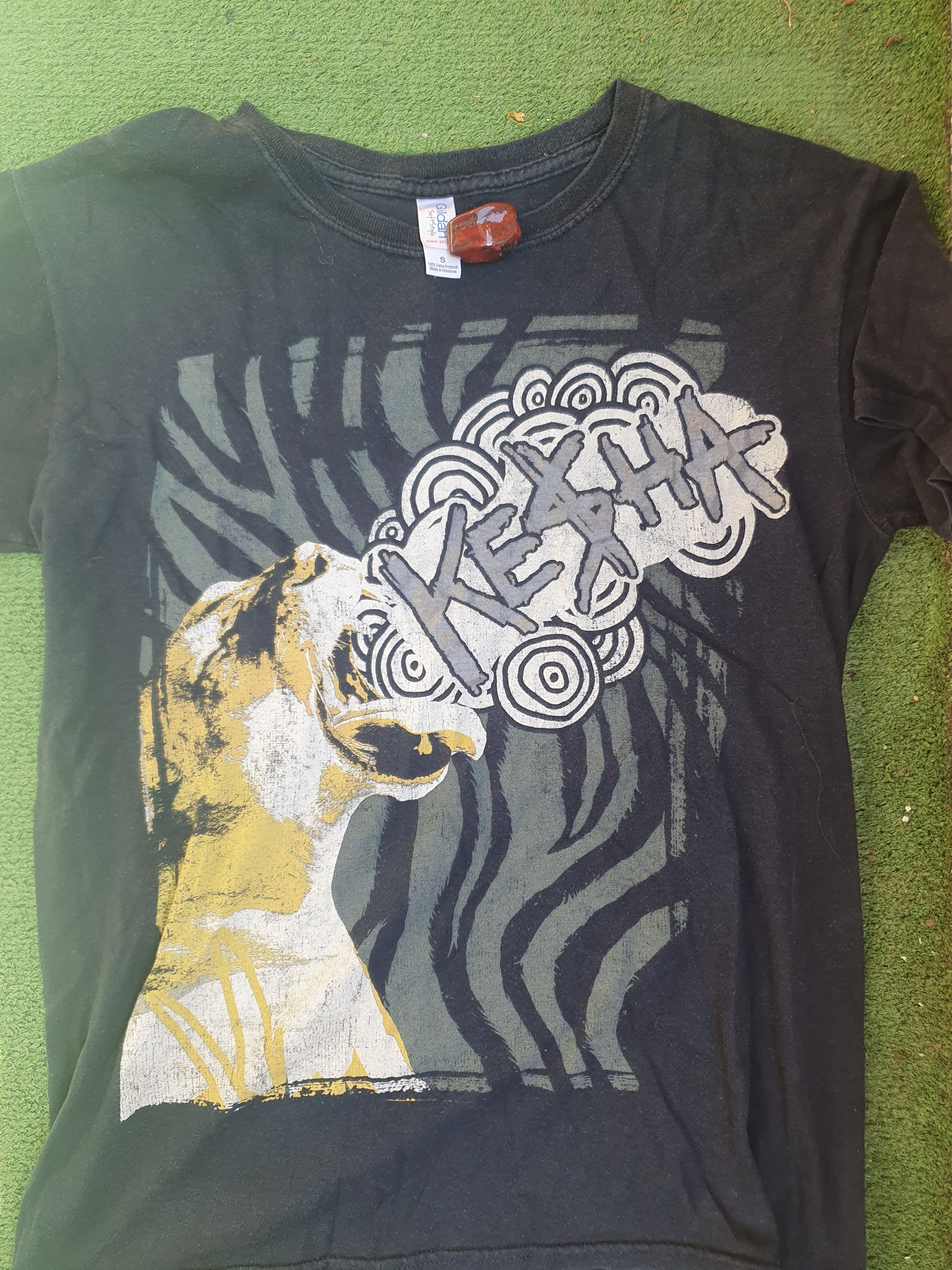 Band Tees KESHA KE$HA music SWAG t-shirt,sz S Size US S / EU 44-46 / 1 - 1 Thumbnail