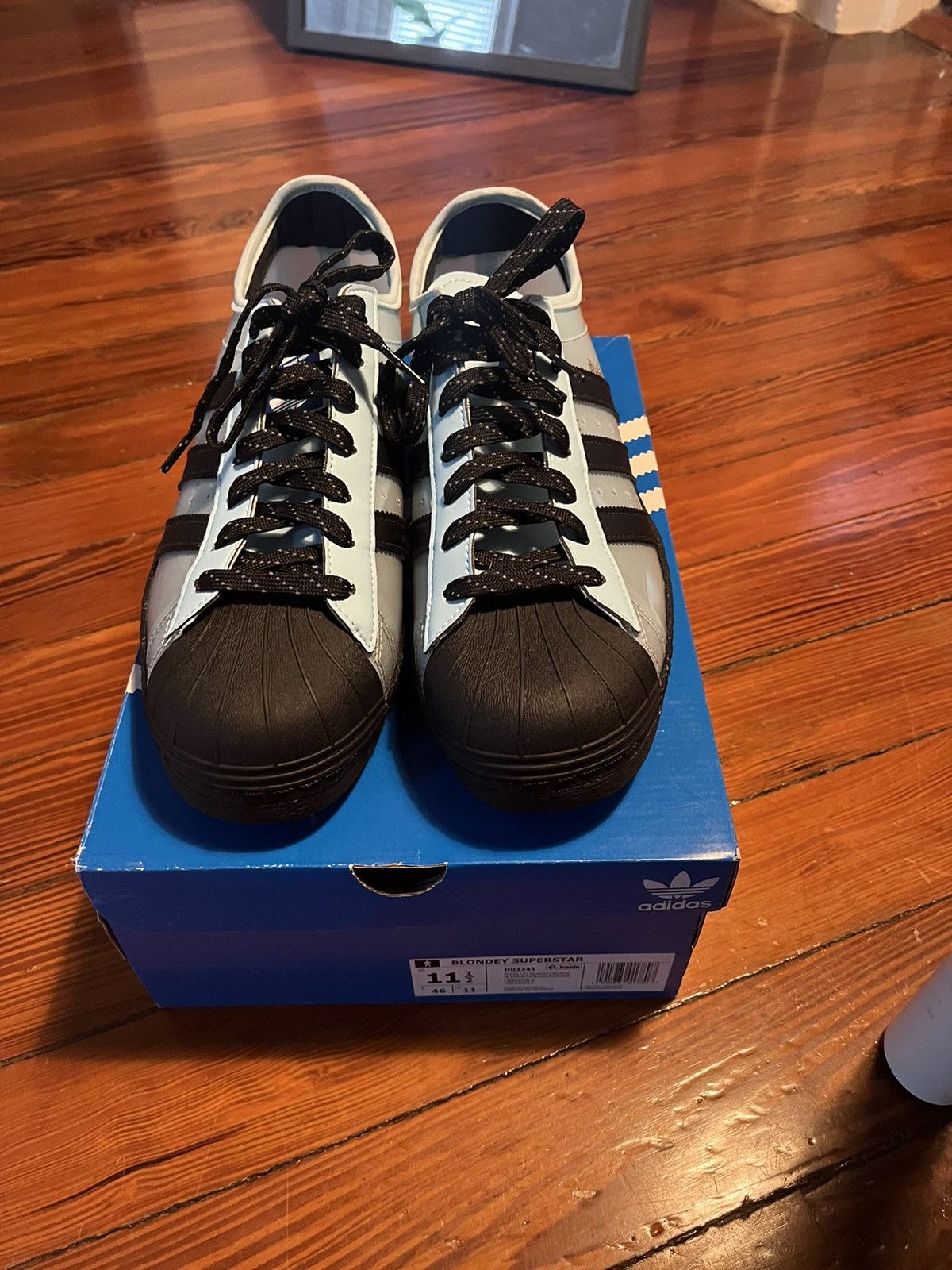 blondey adidas superstar blue