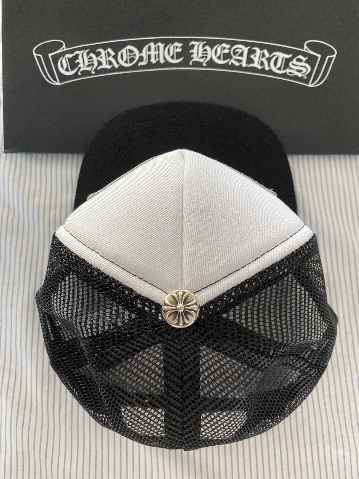 Chrome Hearts Chrome Heart Trucker Hat Size ONE SIZE - 2 Thumbnail