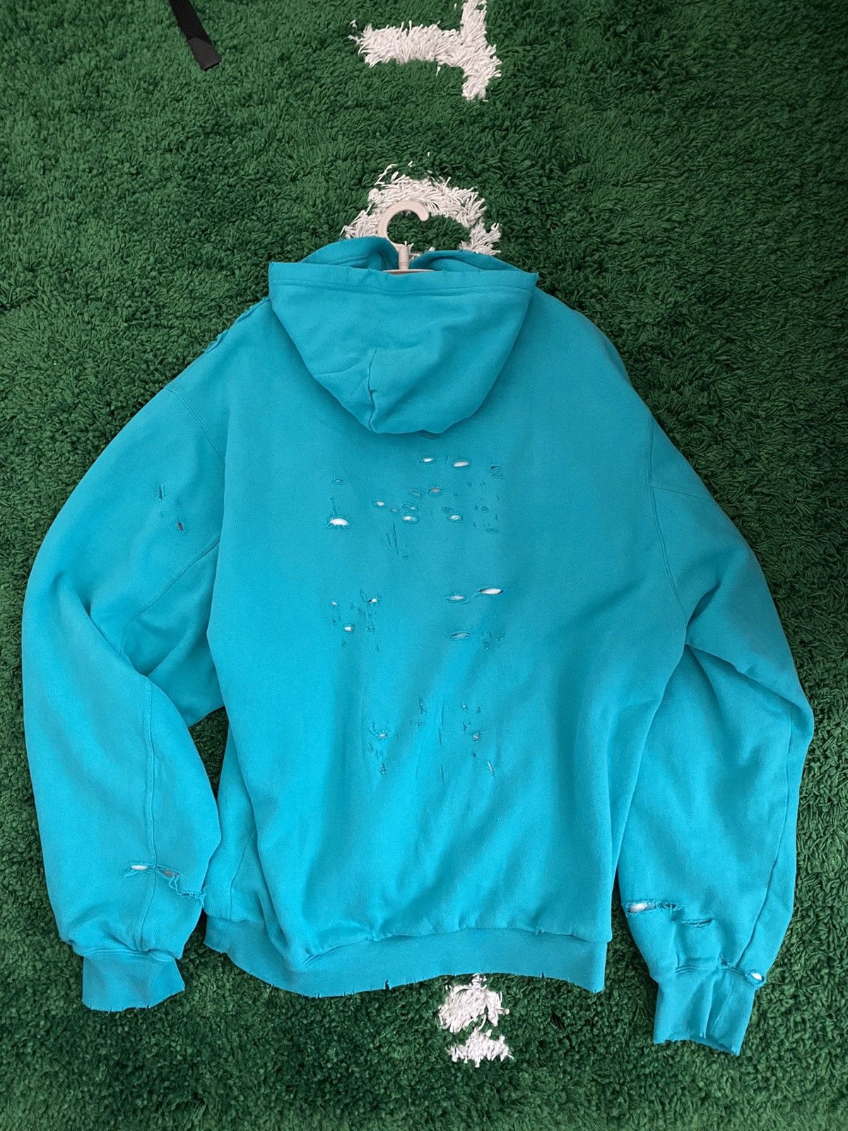 Balenciaga Balenciaga Blue Destroyed Logo Hoodie Size US S / EU 44-46 / 1 - 2 Thumbnail