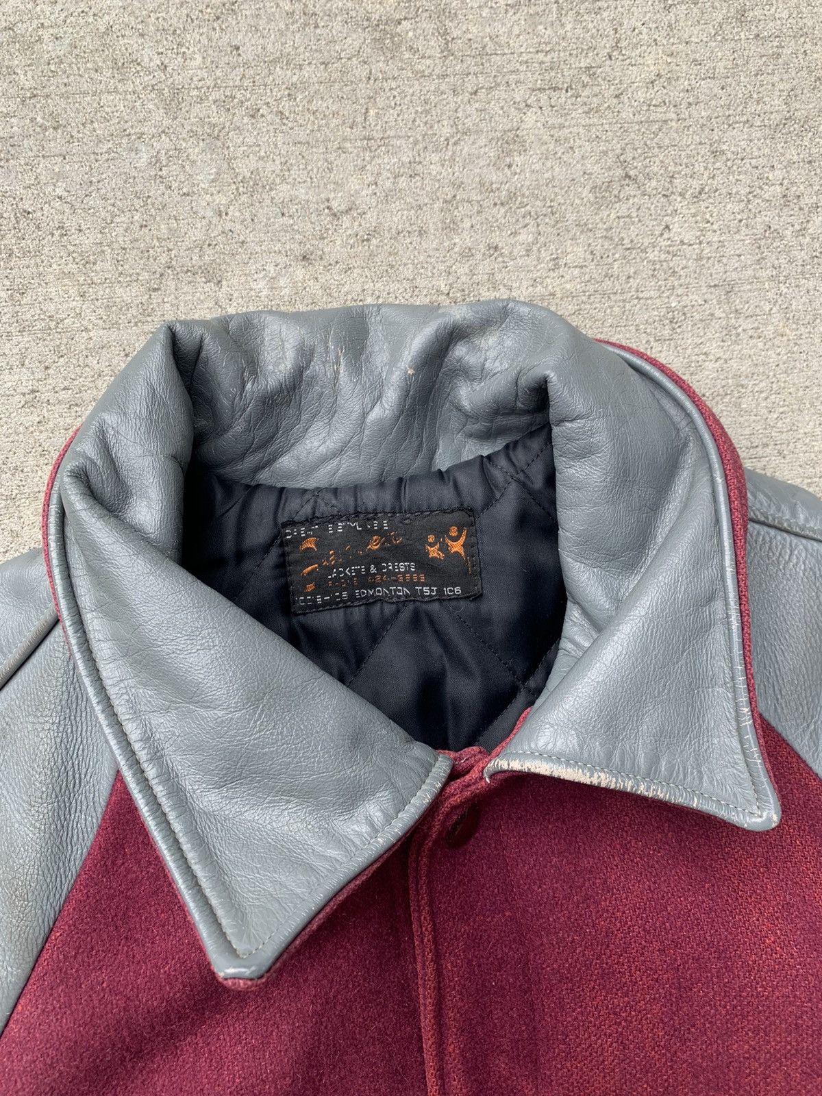 Vintage Vintage 1980’s Blank Wool & Leather Letterman Varsity Jacket Size US XL / EU 56 / 4 - 2 Thumbnail