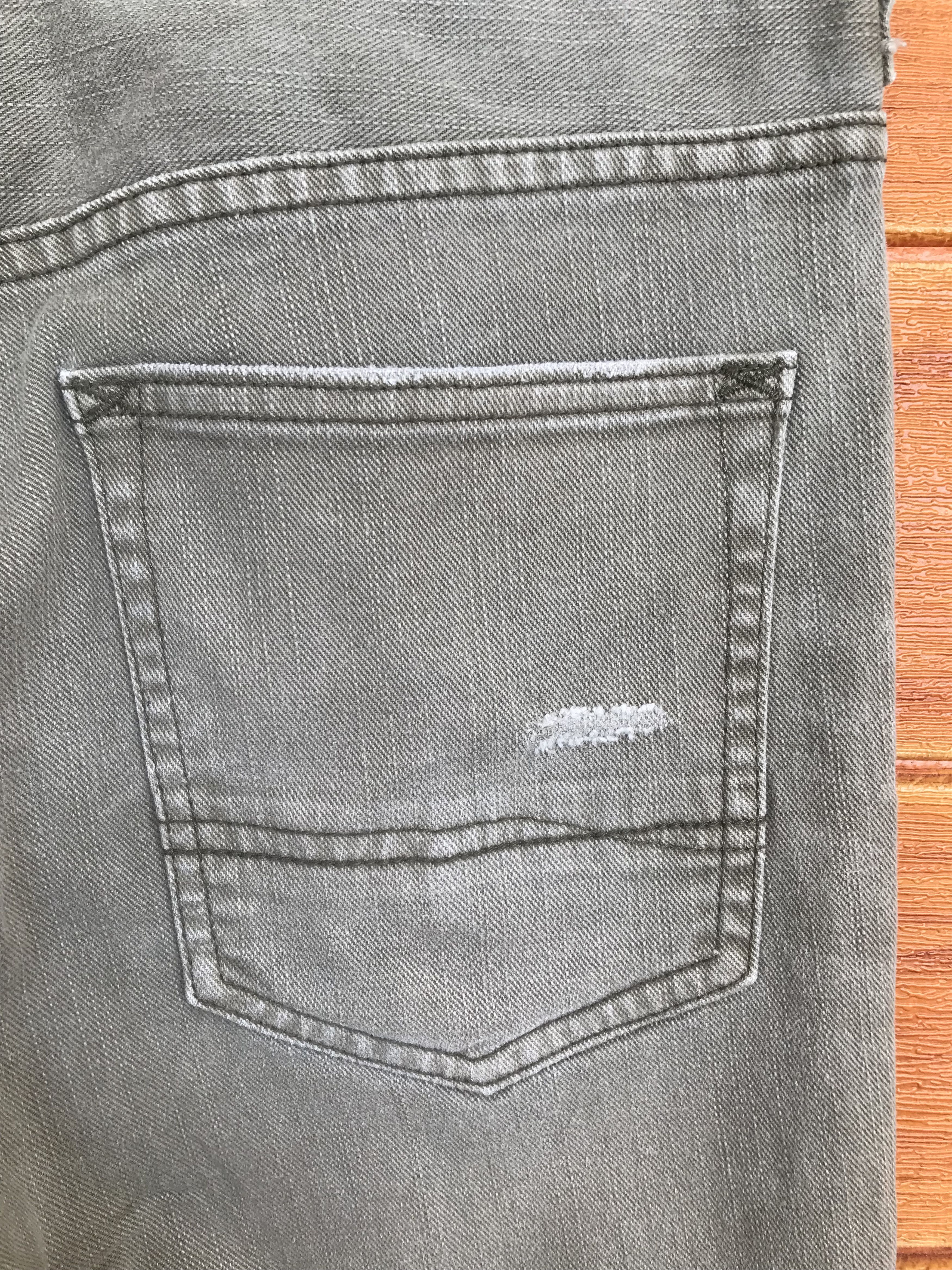 Comme des Garcons × Undercover Bayflow Slim Distressed Denim Jeans Size US 30 / EU 46 - 16 Thumbnail