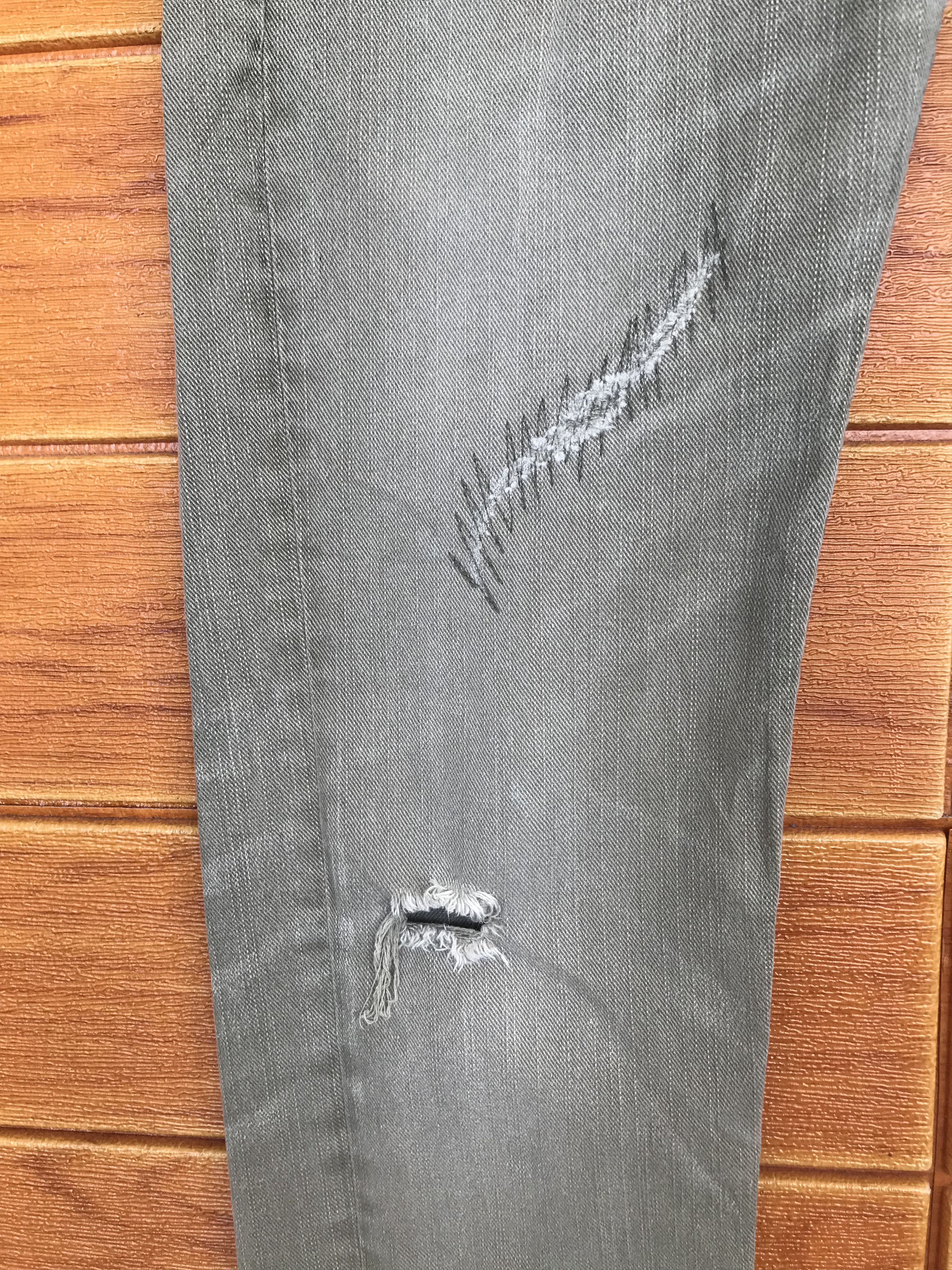 Comme des Garcons × Undercover Bayflow Slim Distressed Denim Jeans Size US 30 / EU 46 - 9 Thumbnail
