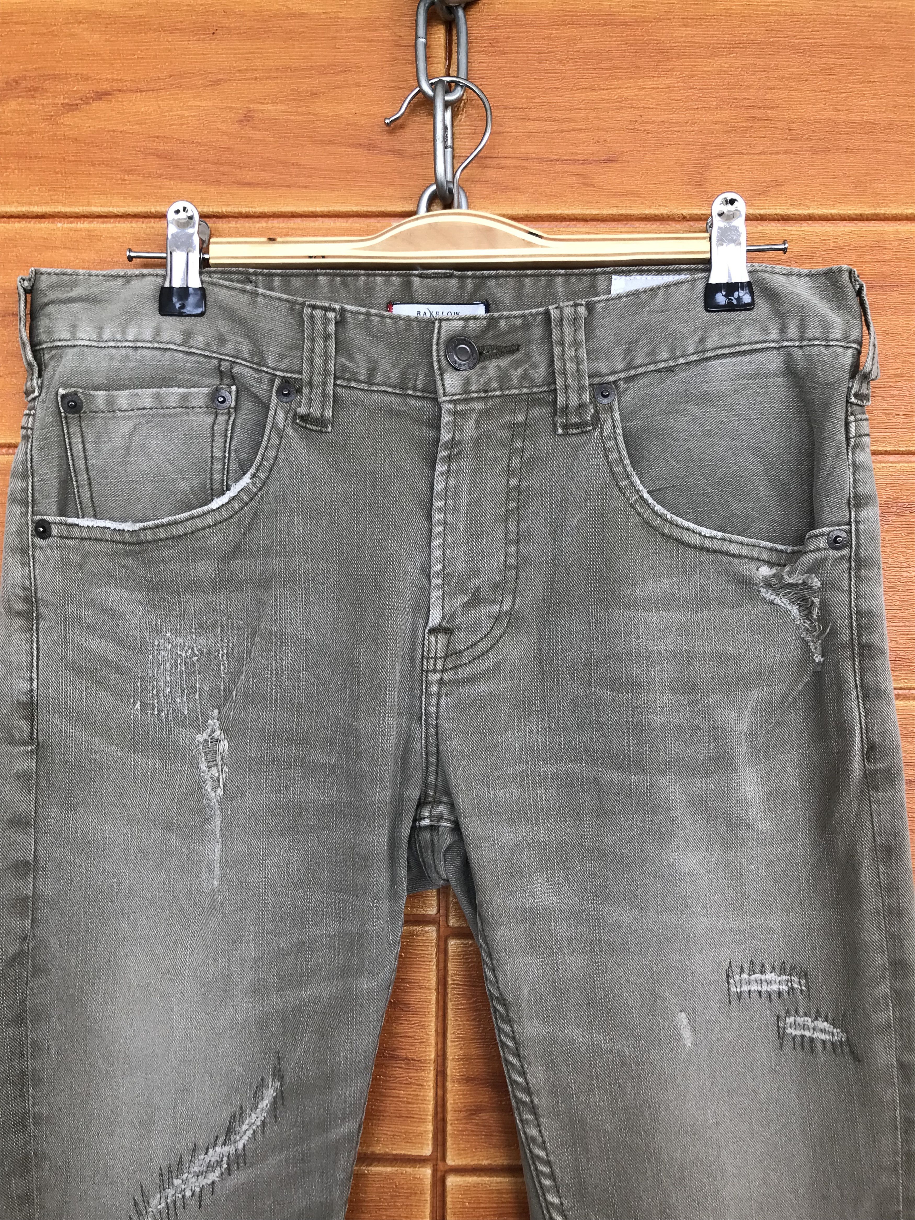 Comme des Garcons × Undercover Bayflow Slim Distressed Denim Jeans Size US 30 / EU 46 - 2 Thumbnail
