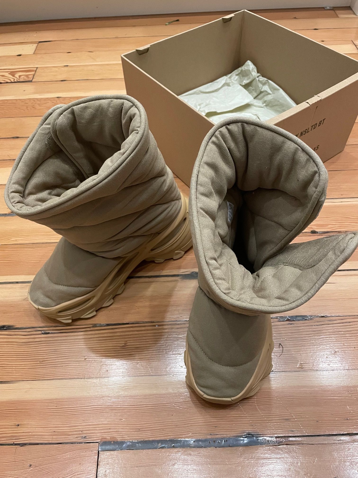 kanye adidas boots