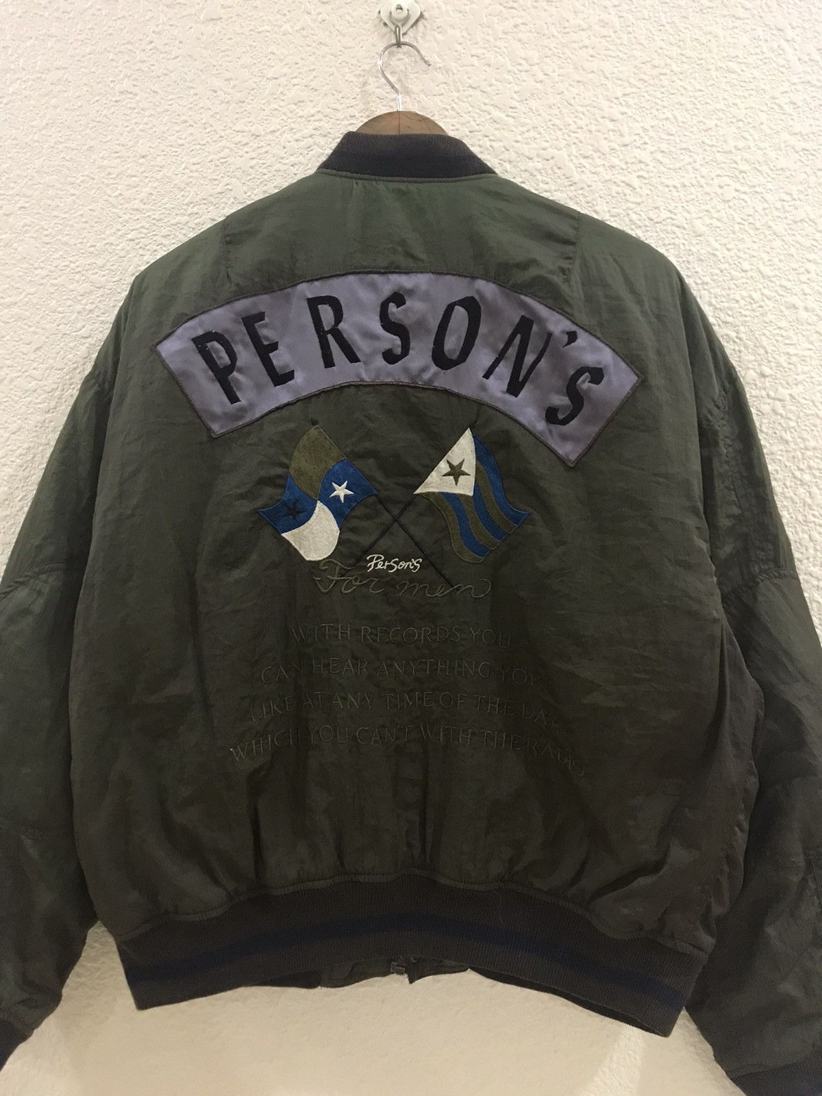 Japanese Brand Person's For Men big logo bomber jacket faded Size US L / EU 52-54 / 3 - 11 Thumbnail