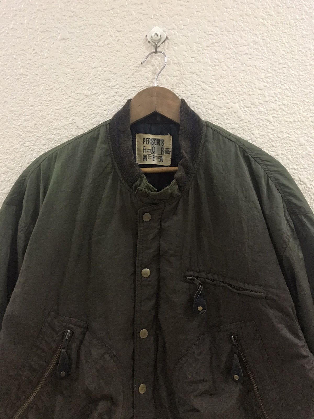 Japanese Brand Person's For Men big logo bomber jacket faded Size US L / EU 52-54 / 3 - 5 Thumbnail