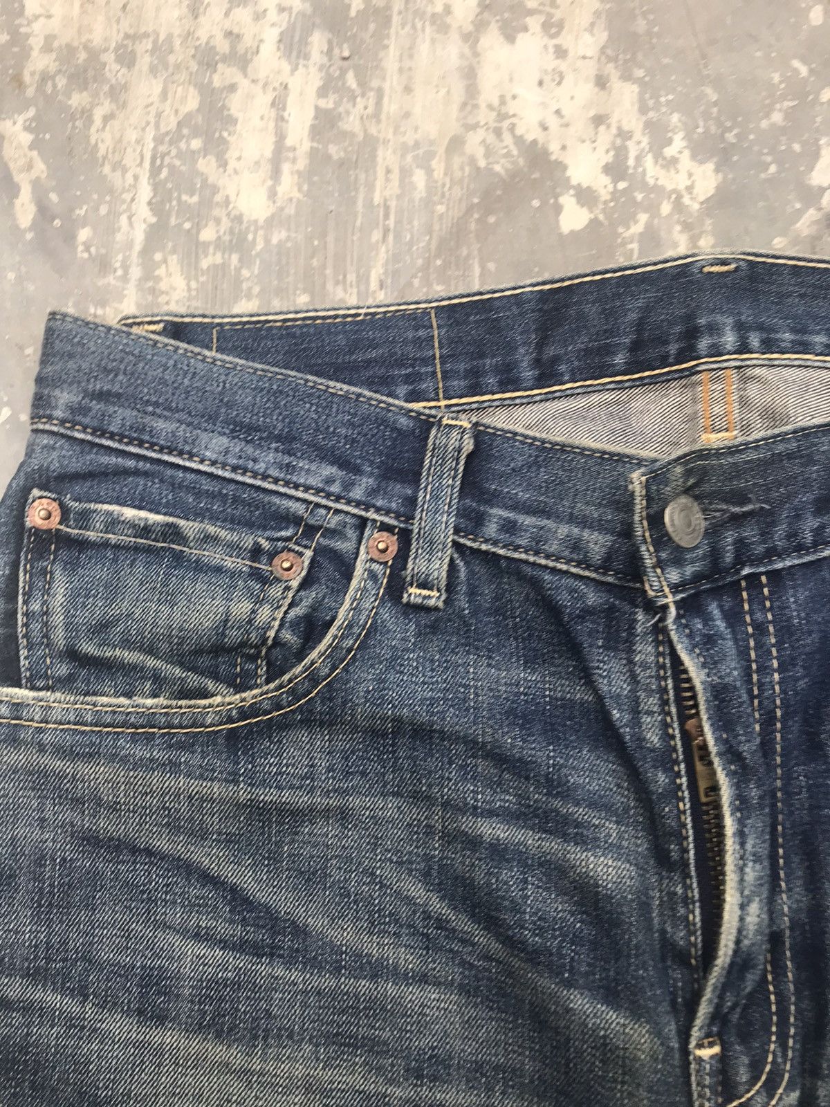 Levi's Vintage Clothing Faded Wash Vintage Levis 502 Distressed Denim Jeans W33 Size US 33 - 3 Thumbnail