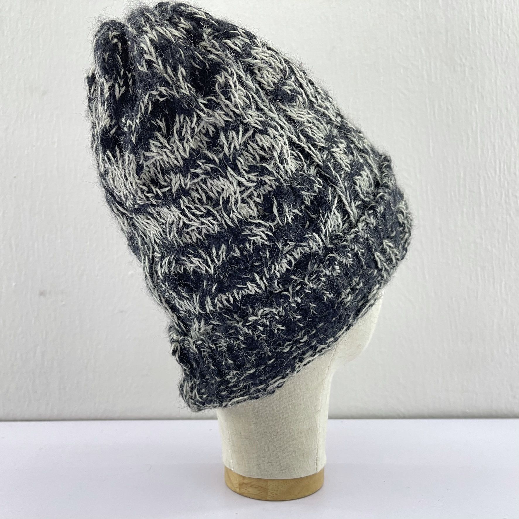 Highland 2000 Highland 2000 Made In England Beanie Hats-BH2098 Size ONE SIZE - 4 Thumbnail