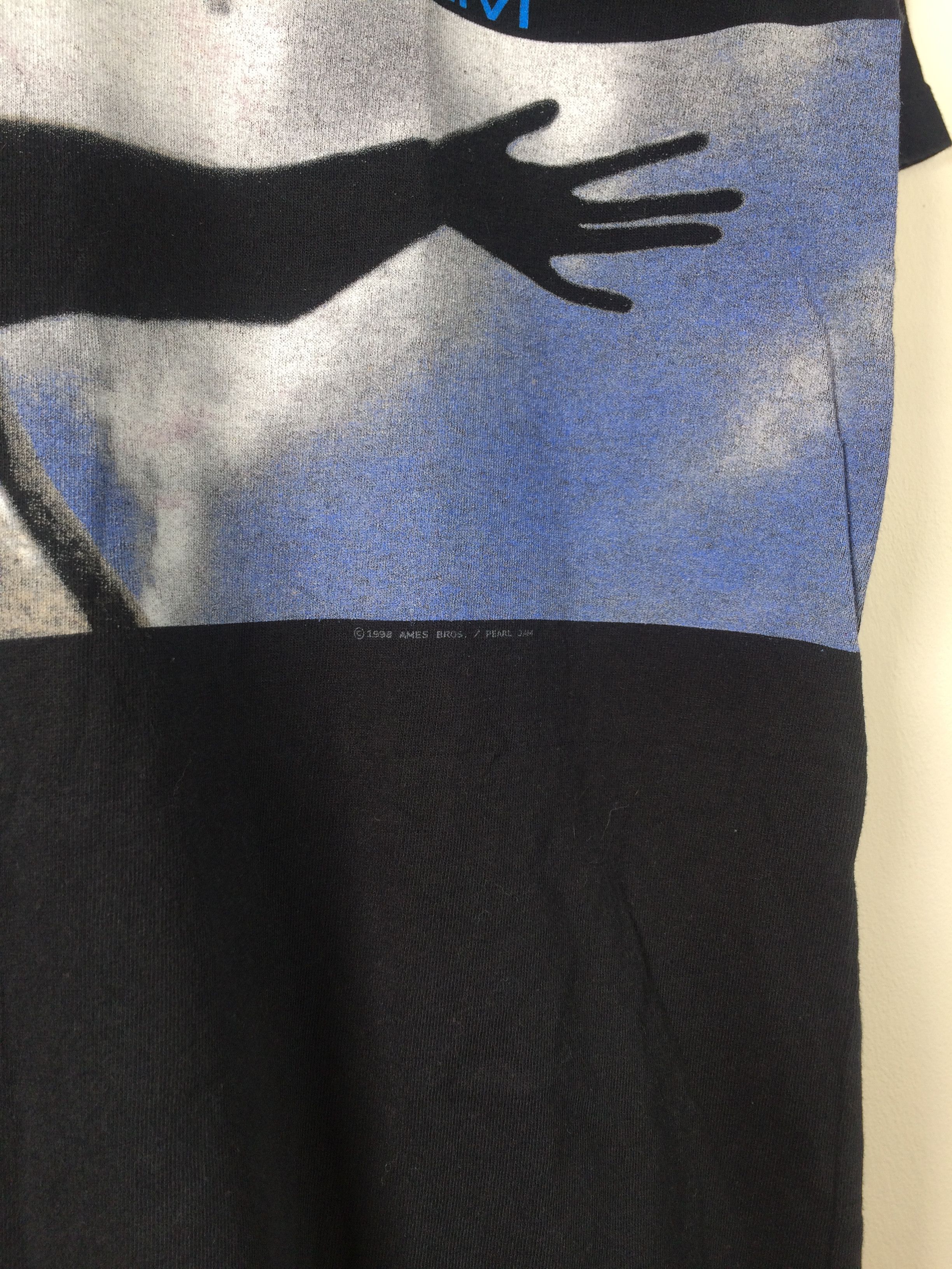 Band Tees VTG 1998 Pearl Jam Grunge Rock Single Stitch Tee Size US L / EU 52-54 / 3 - 3 Thumbnail