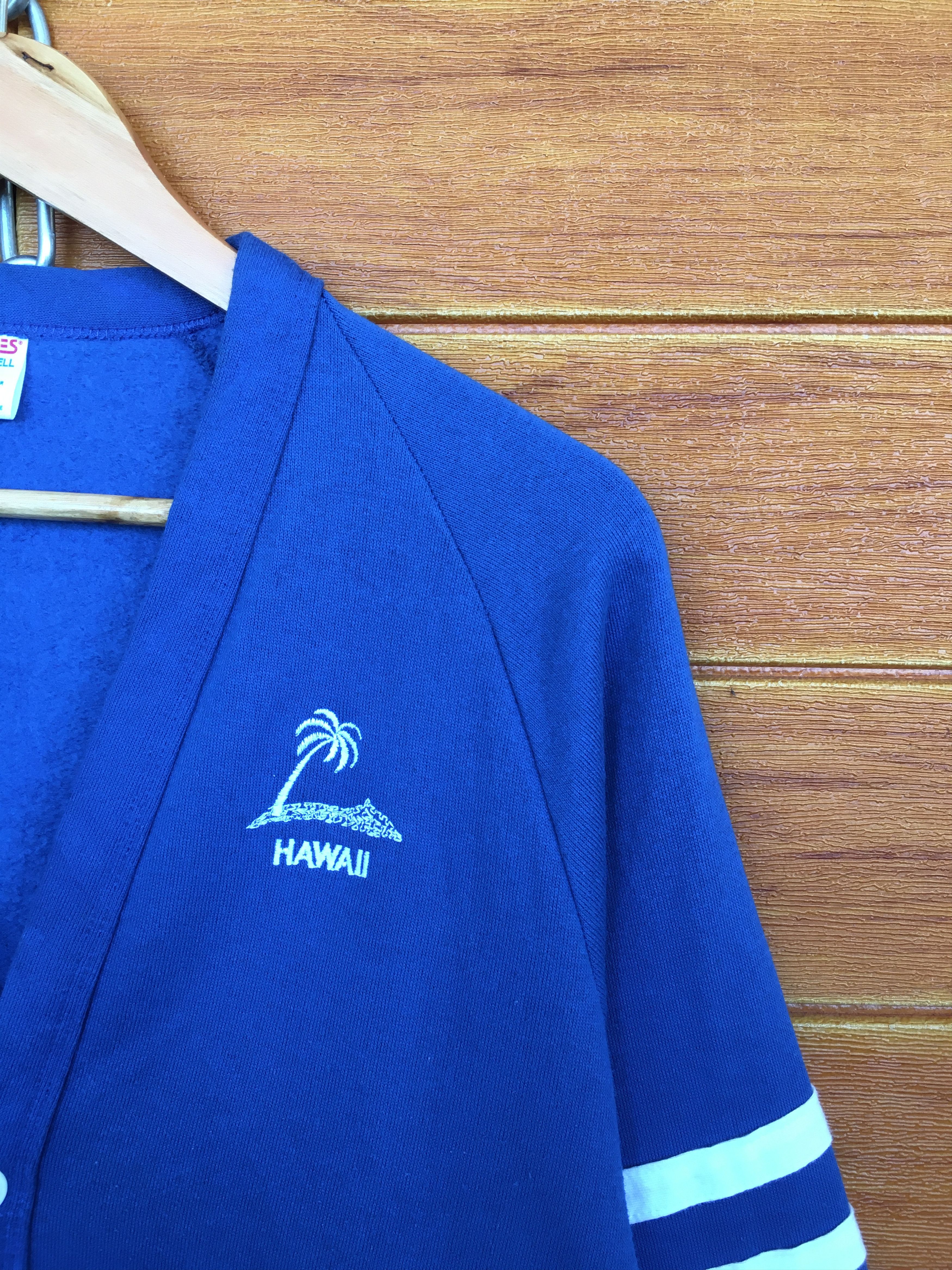 Vintage Vintage 90s Hawaii Two Line Jumper Sweatshirt Size US L / EU 52-54 / 3 - 3 Thumbnail