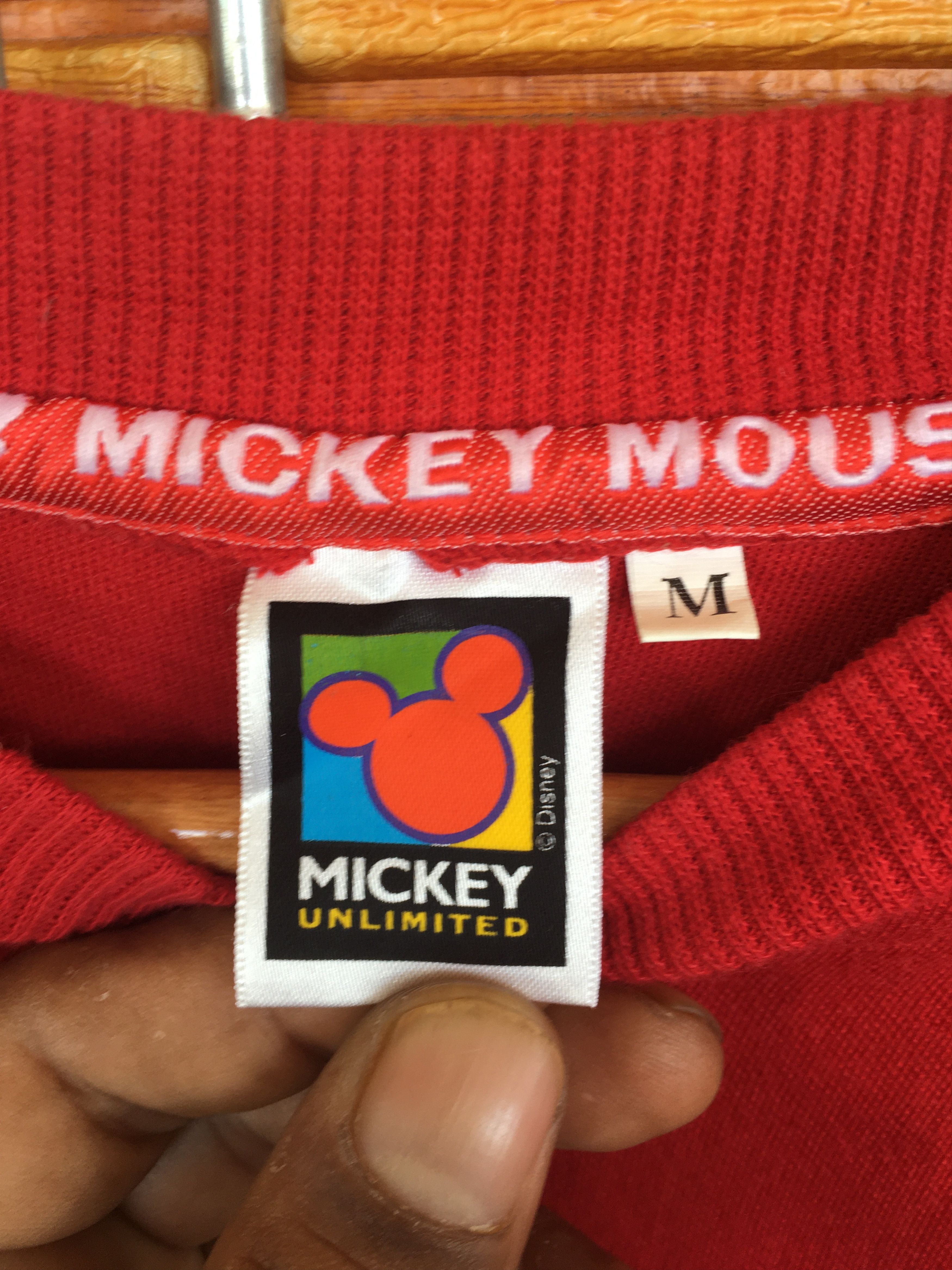 Mickey Mouse Vtg 90s Mickey Mouse & Volkswagen Beetle Photo Print Size US M / EU 48-50 / 2 - 7 Thumbnail