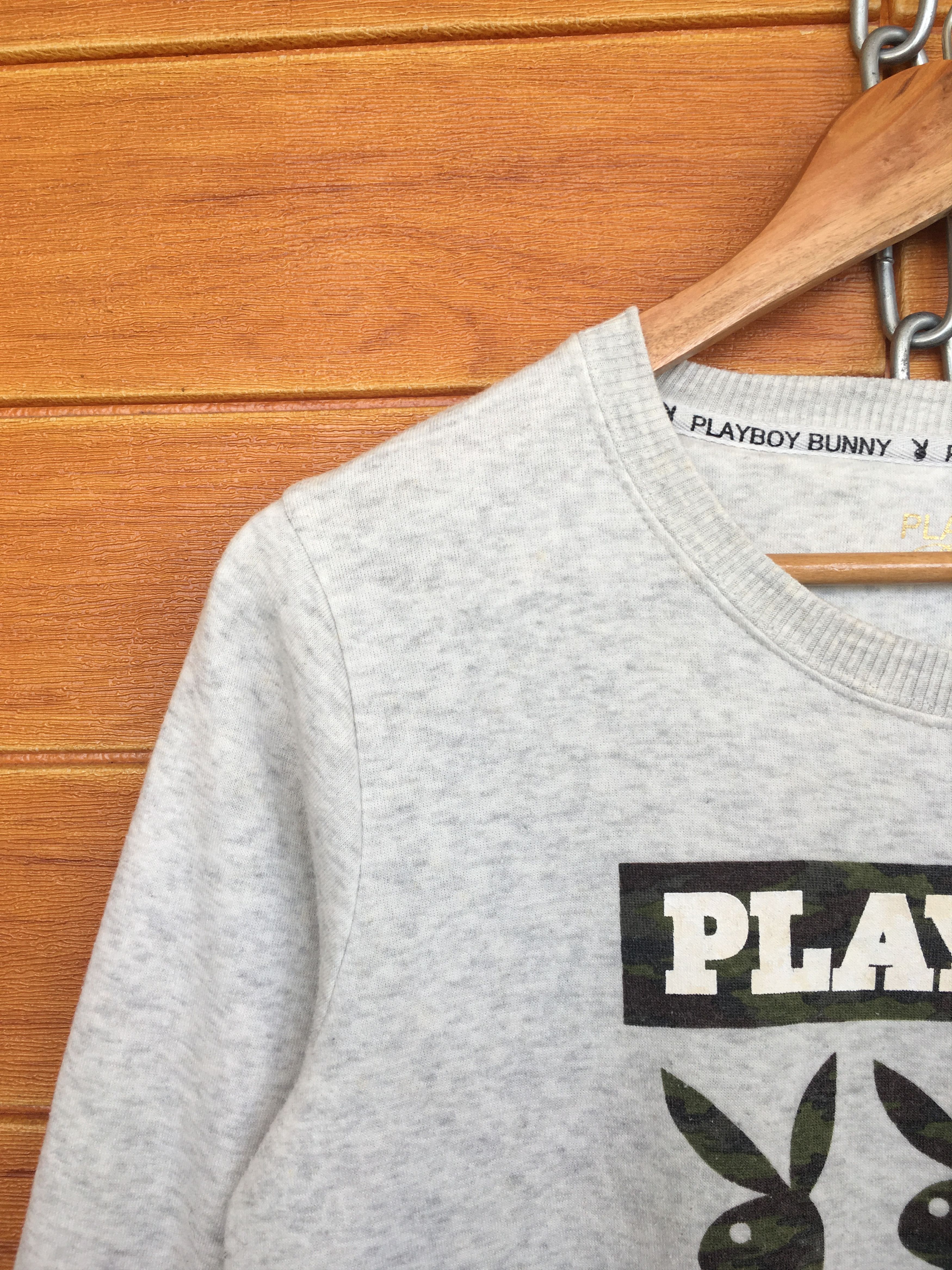 Playboy Vintage PLAYBOY Bunny Camouflaged Logos Sweatshirt Size US M / EU 48-50 / 2 - 2 Thumbnail