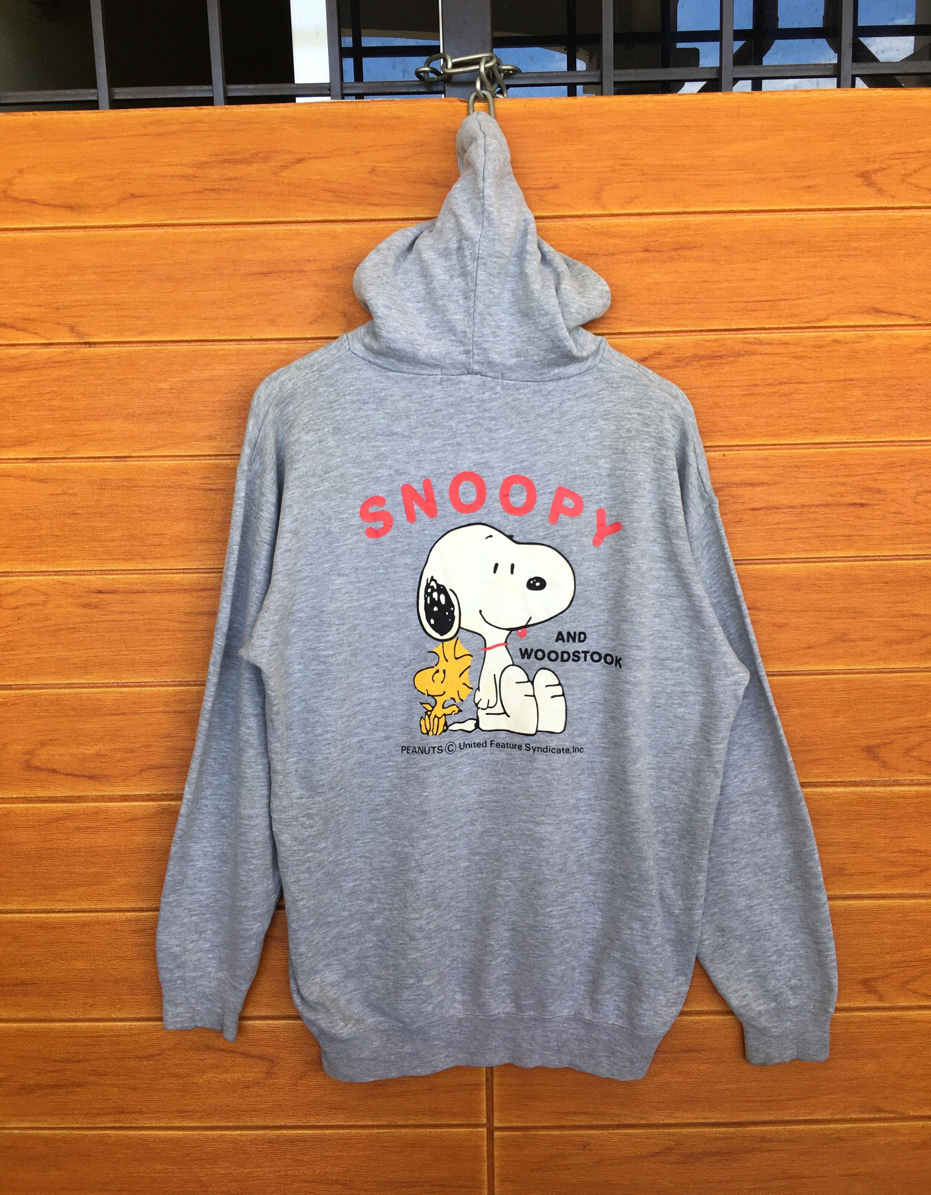 Vintage 90s Snoopy And Woodstock Hooded Sweater
