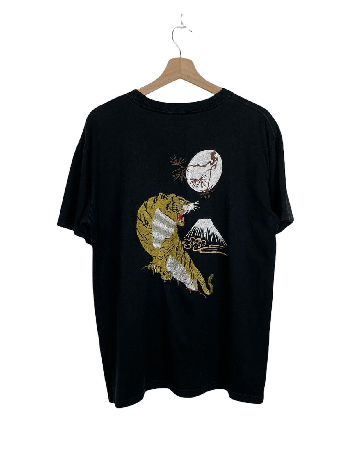 Japanese Brand Japanese Ranka Sukajan Tiger Fuji Embroidery Tee Size US L / EU 52-54 / 3 - 1 Thumbnail