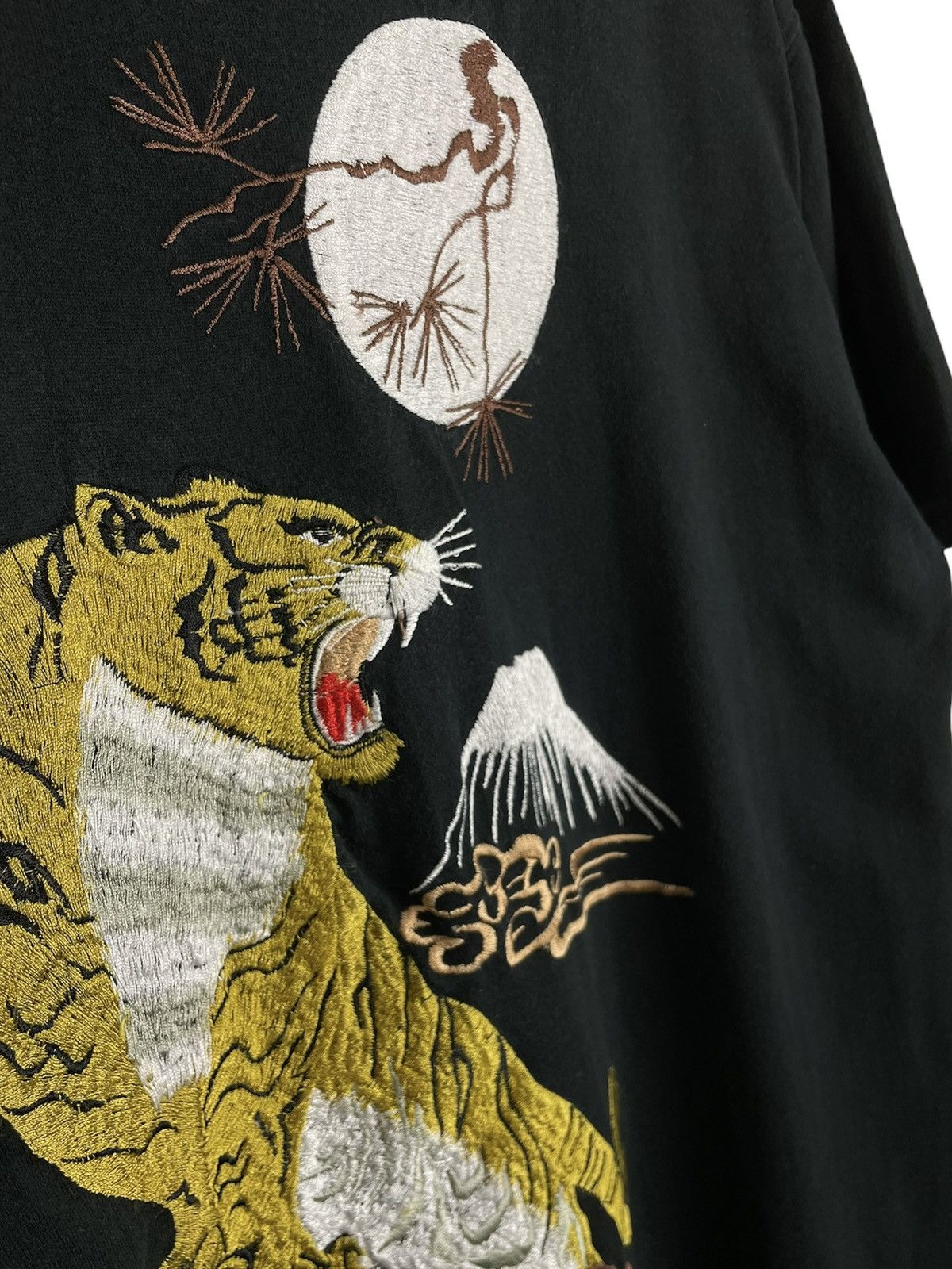 Japanese Brand Japanese Ranka Sukajan Tiger Fuji Embroidery Tee Size US L / EU 52-54 / 3 - 7 Thumbnail