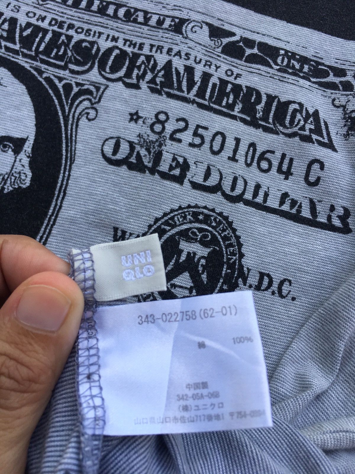 Andy Warhol Rare Vintage Andy Warhol US Dollar Print Tshirt Size US S / EU 44-46 / 1 - 9 Thumbnail