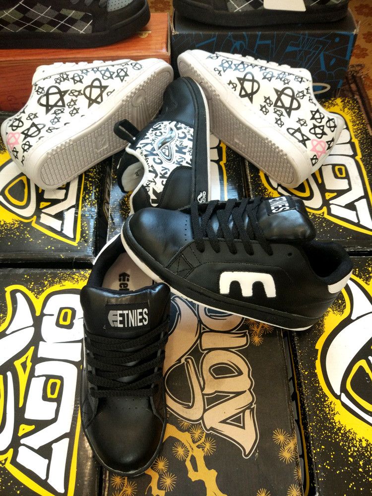 Etnies mcqueen hot sale